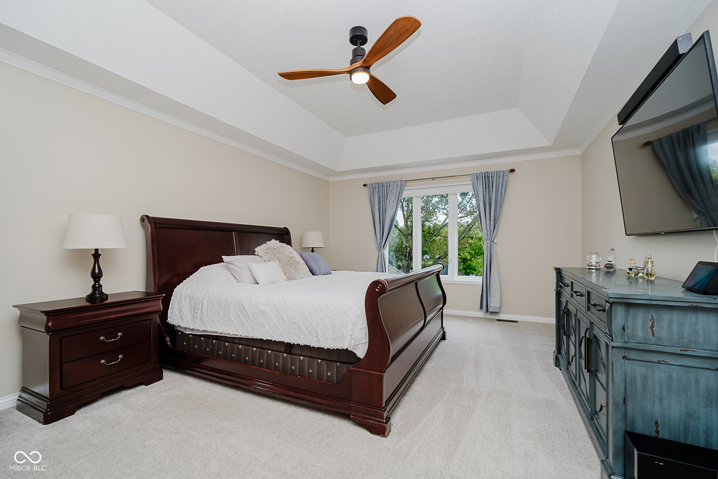 Carmel, Indiana, 46032, United States, 4 Bedrooms Bedrooms, ,4 BathroomsBathrooms,Residential,For Sale,1936006