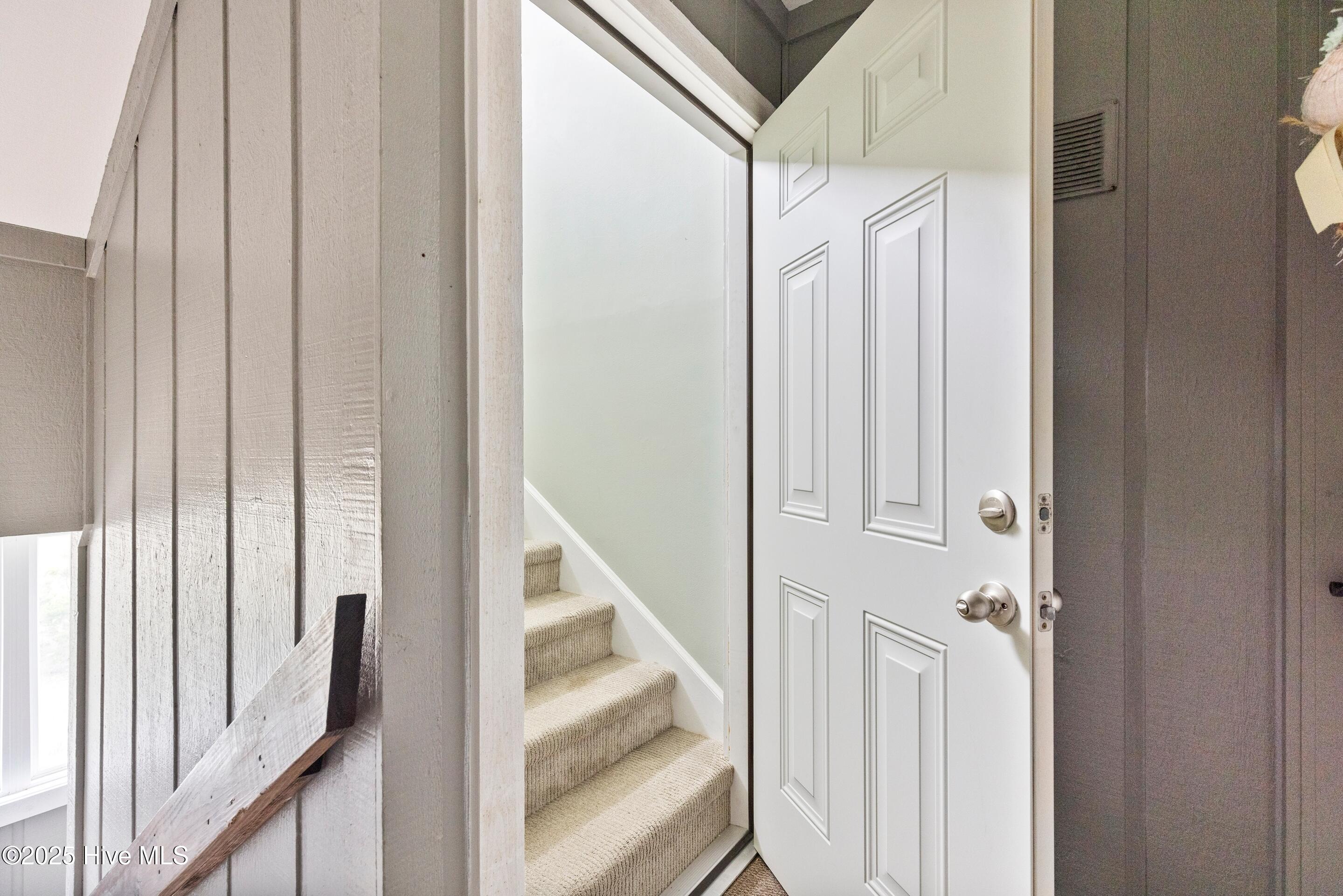 Carolina Beach, North Carolina, 28428, United States, 4 Bedrooms Bedrooms, ,3 BathroomsBathrooms,Residential,For Sale,1991115