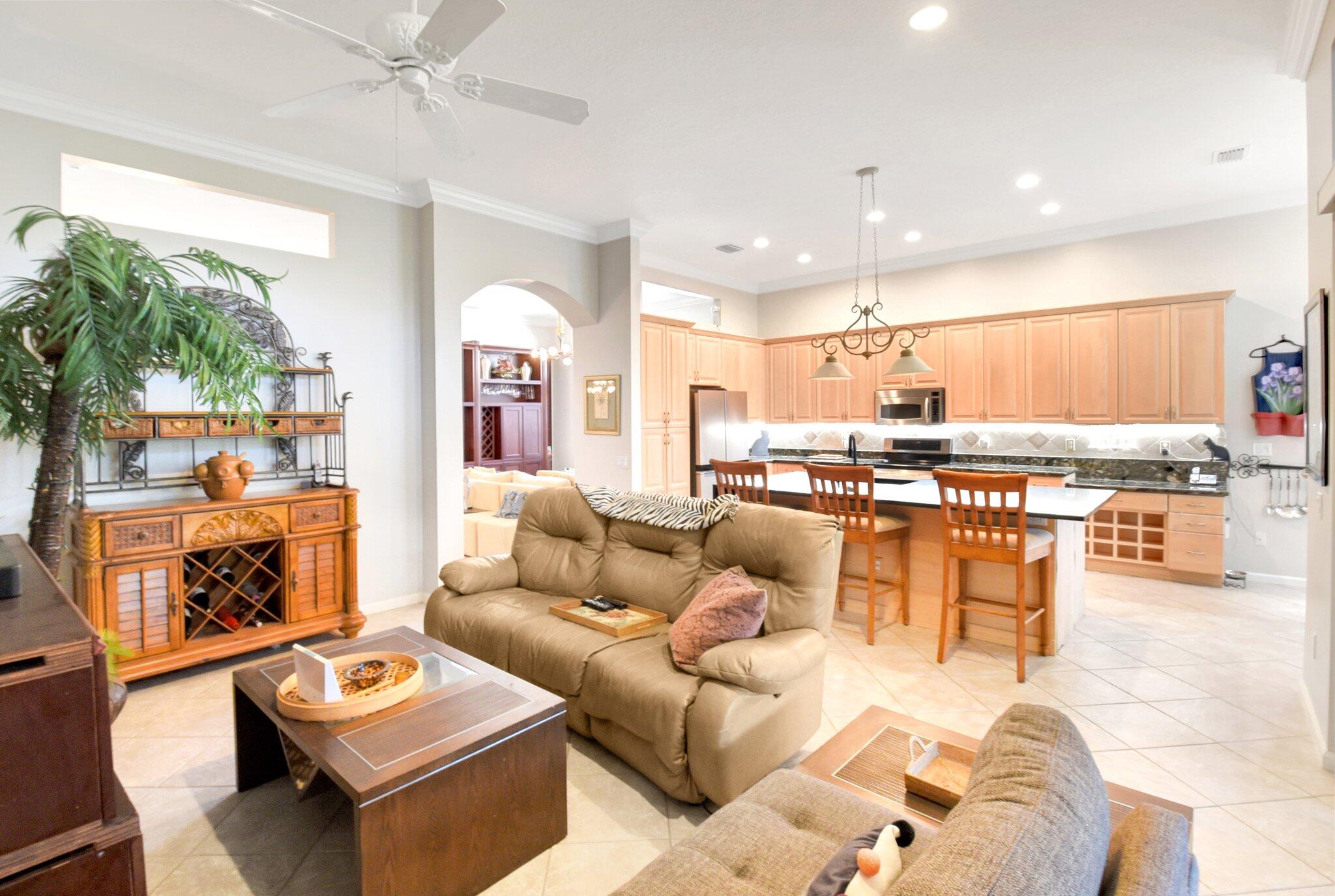 Lake Worth, Florida, 33467, United States, 4 Bedrooms Bedrooms, ,3 BathroomsBathrooms,Residential,For Sale,1829165