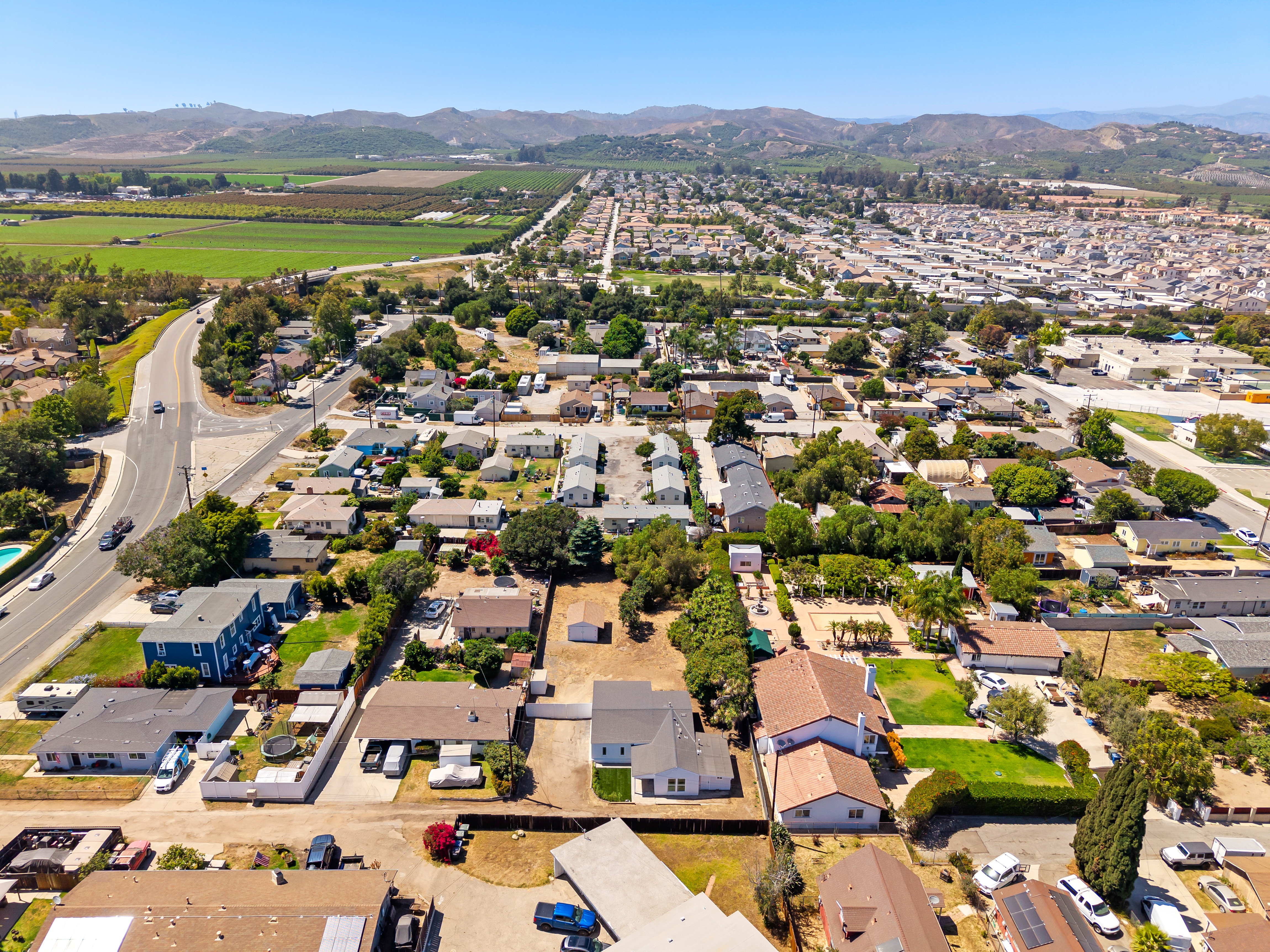  790 South Saticoy Avenue, Ventura, CA 93004 - 物件實景