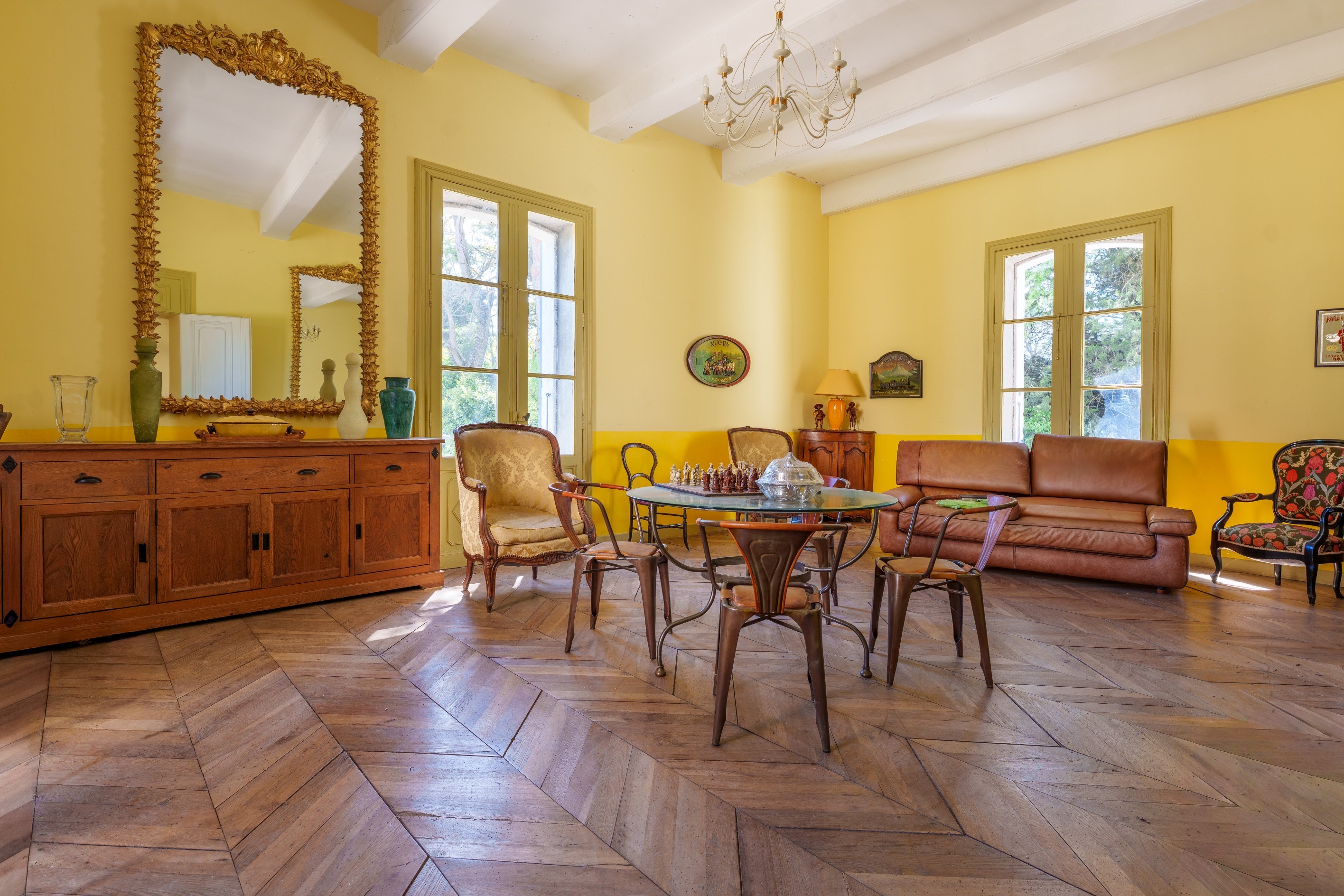  Exceptional vineyard estate – 75 hectares – Castle, grounds, swimming pool, and… - 物件實景