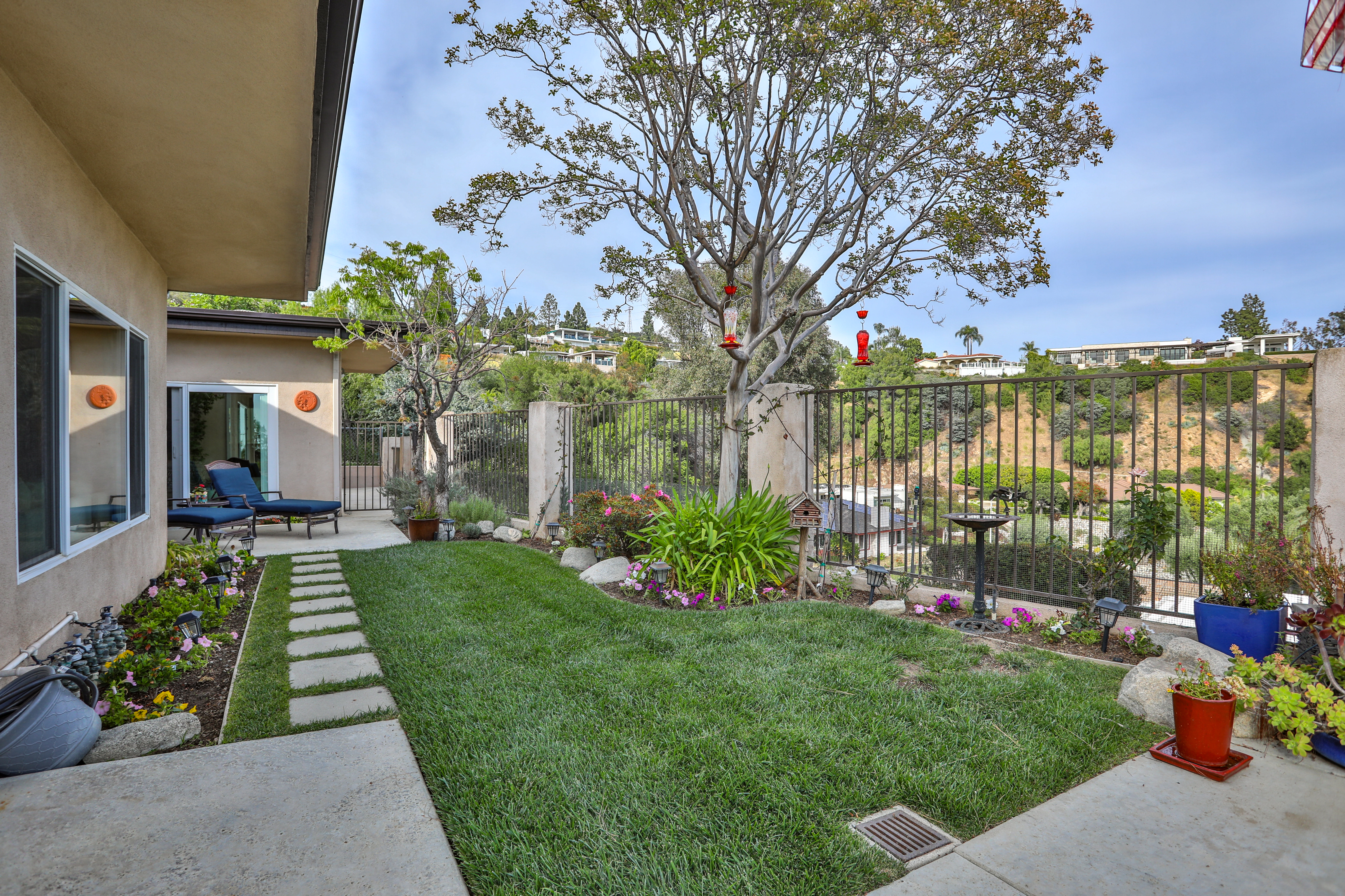  2708 N. Mountain Avenue, Claremont, CA 91711 - 物件實景