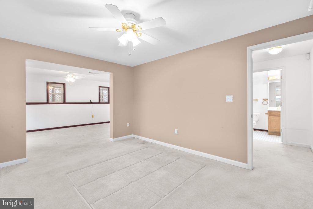 Stafford, Virginia, 22554, United States, 4 Bedrooms Bedrooms, ,4 BathroomsBathrooms,Residential,For Sale,2009309