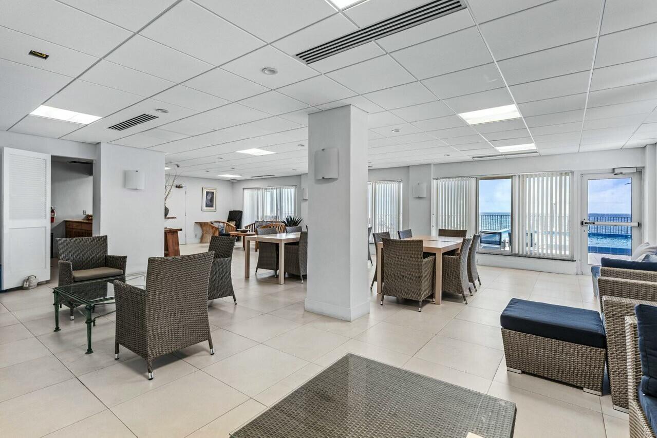 Boca Raton, Florida, 33431, United States, 2 Bedrooms Bedrooms, ,2 BathroomsBathrooms,Residential,For Sale,1990910