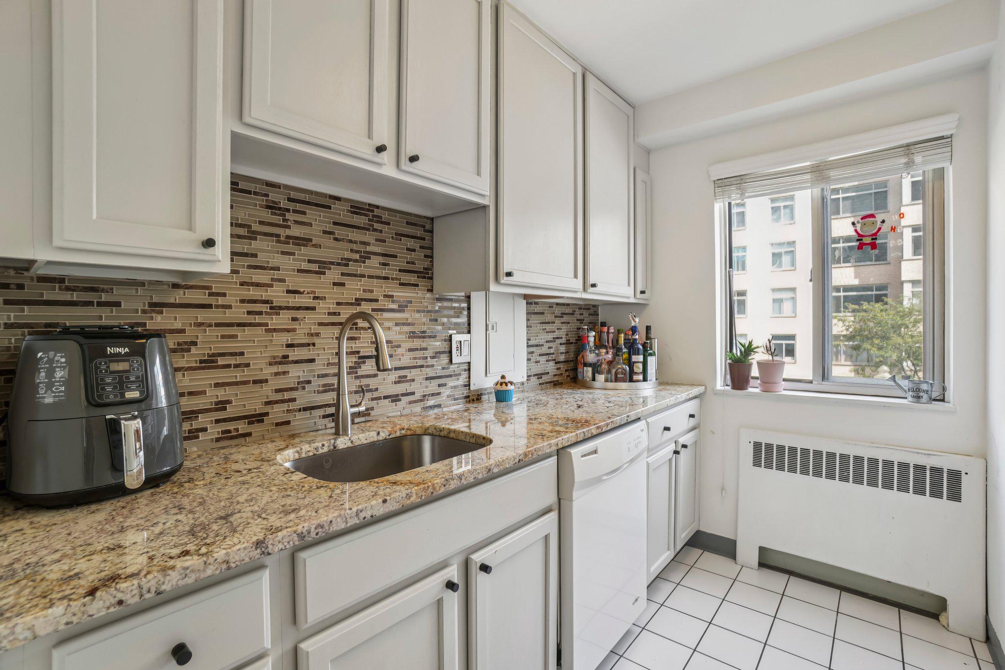  730 24th Street NW, Washington, DC, 20037 - 物件實景