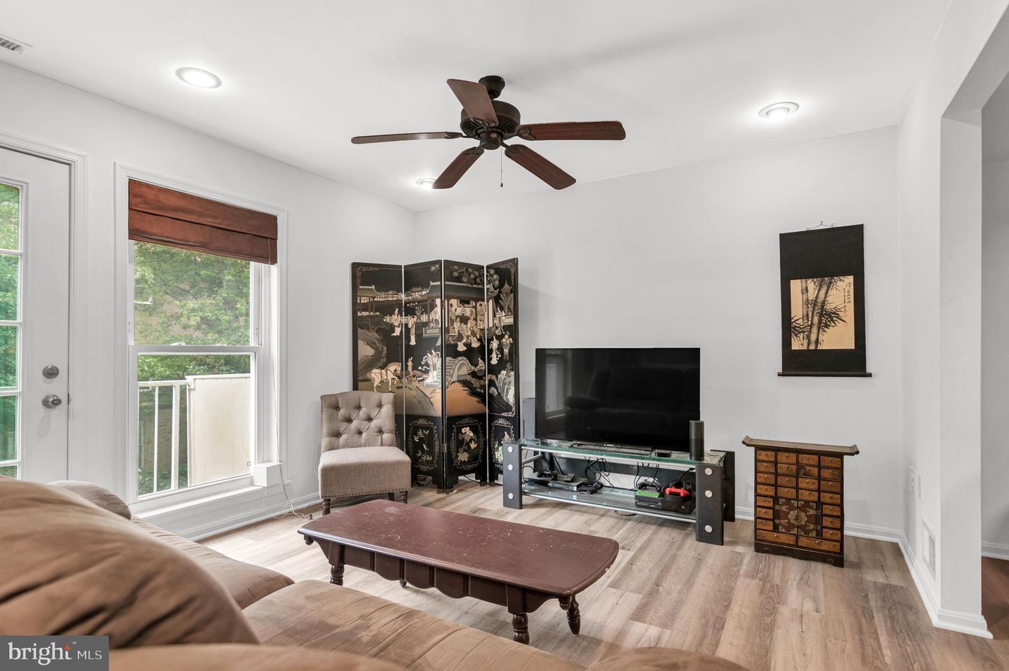 Fairfax, Virginia, 22031, United States, 3 Bedrooms Bedrooms, ,3 BathroomsBathrooms,Residential,For Sale,1916694