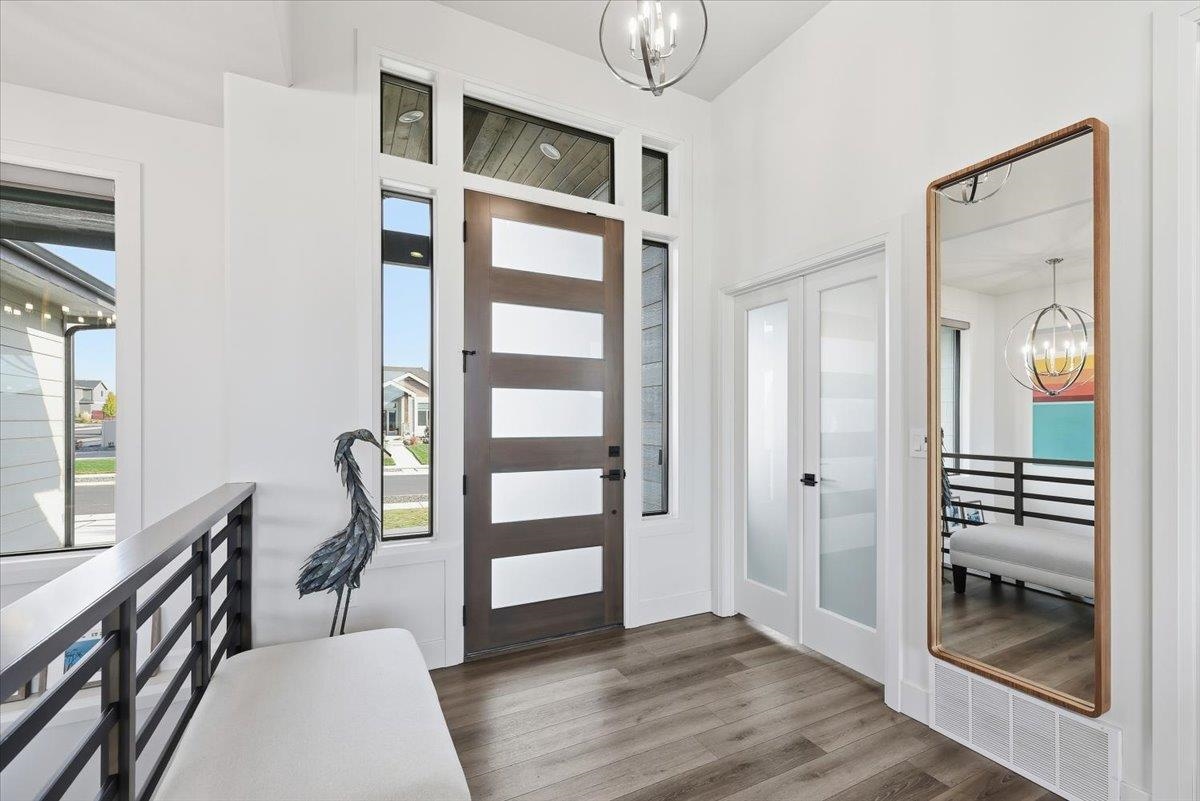 Spokane, Washington, 99208, United States, 5 Bedrooms Bedrooms, ,3 BathroomsBathrooms,Residential,For Sale,1992809