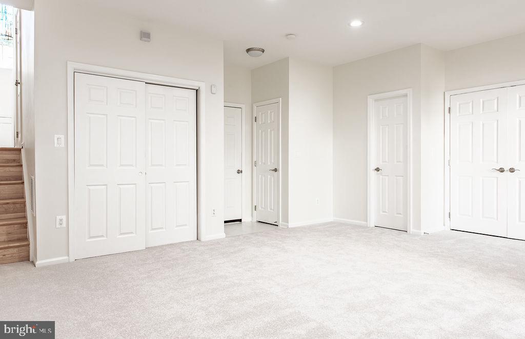 Fairfax, Virginia, 22033, United States, 3 Bedrooms Bedrooms, ,4 BathroomsBathrooms,Residential,For Sale,2048066