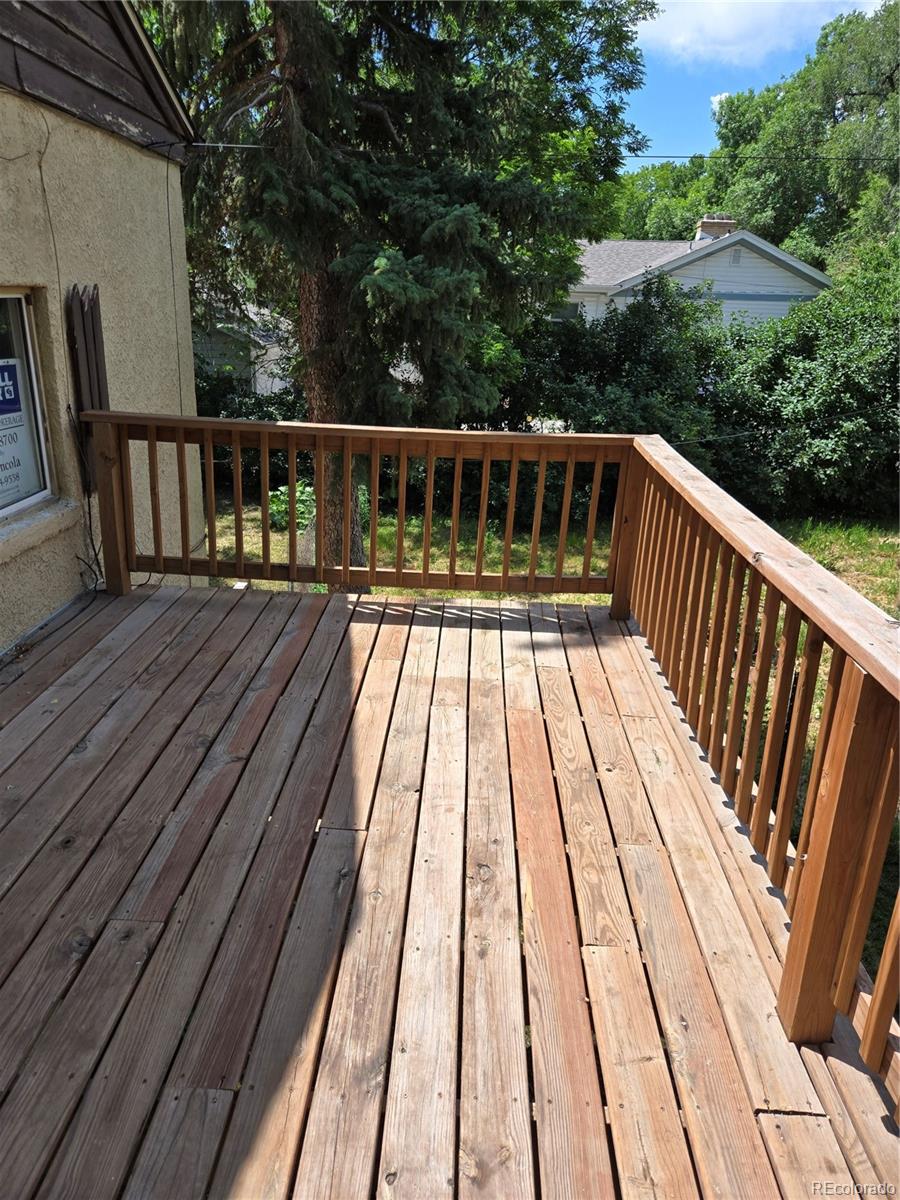 Lakewood, Colorado, 80215, United States, 4 Bedrooms Bedrooms, ,2 BathroomsBathrooms,Residential,For Sale,1875138