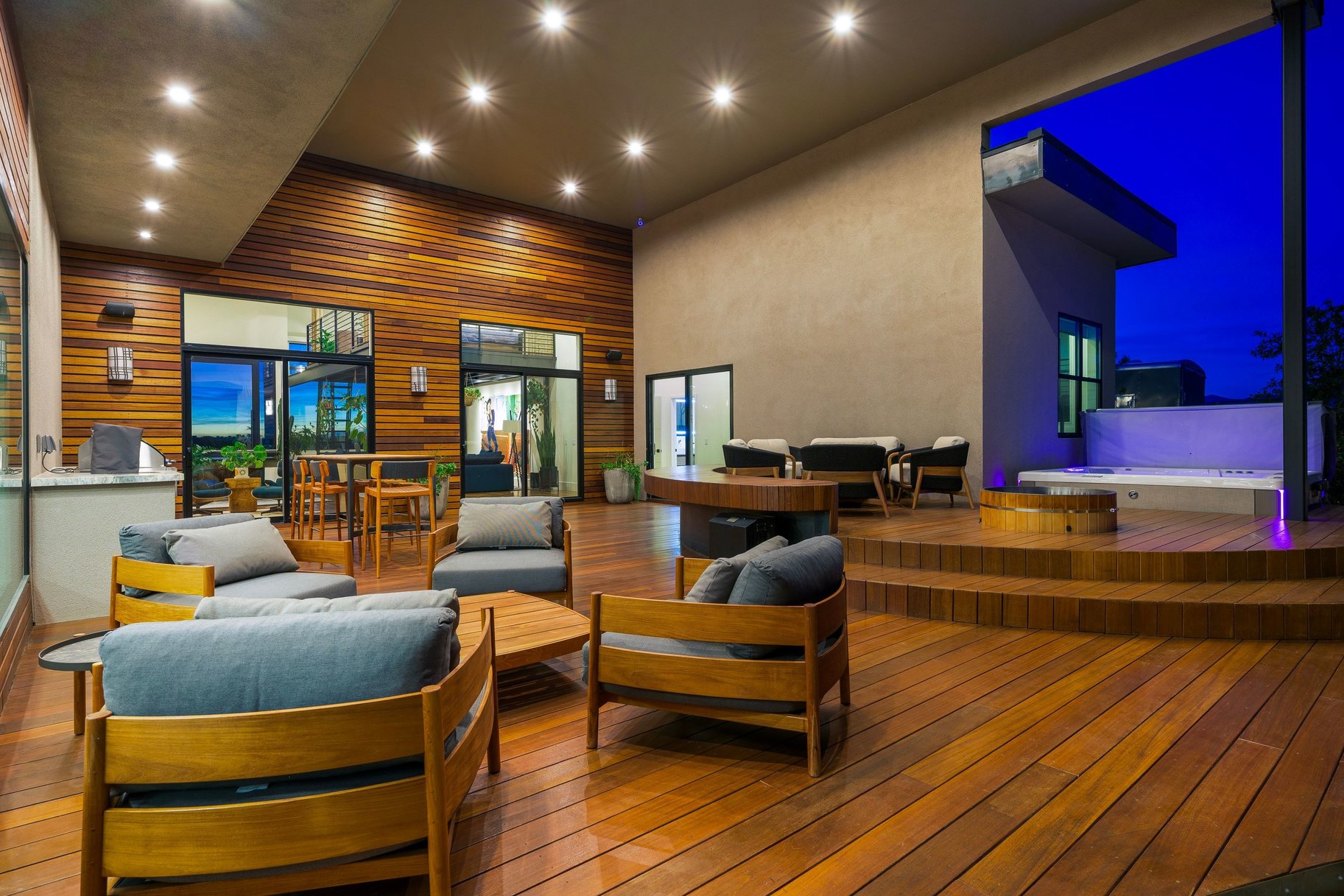  Built for Speed and Designed for Luxury Living - 物件實景