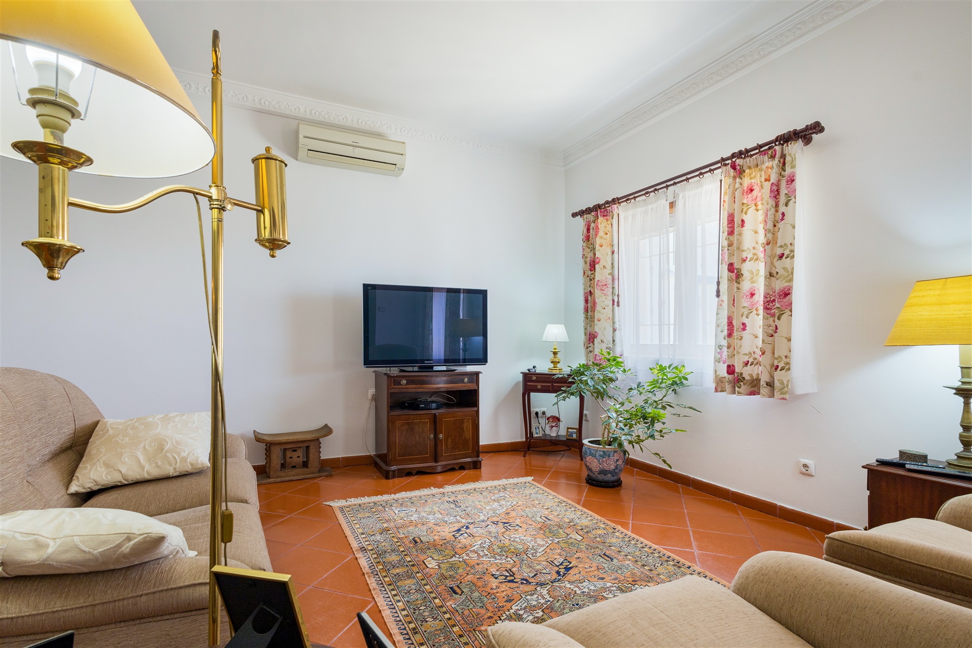  Detached house, 7 bedrooms, for Sale - 物件實景