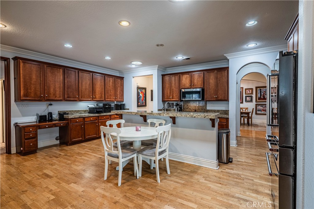 LAKE ELSINORE, California, 92530, United States, 5 Bedrooms Bedrooms, ,3 BathroomsBathrooms,Residential,For Sale,1828180
