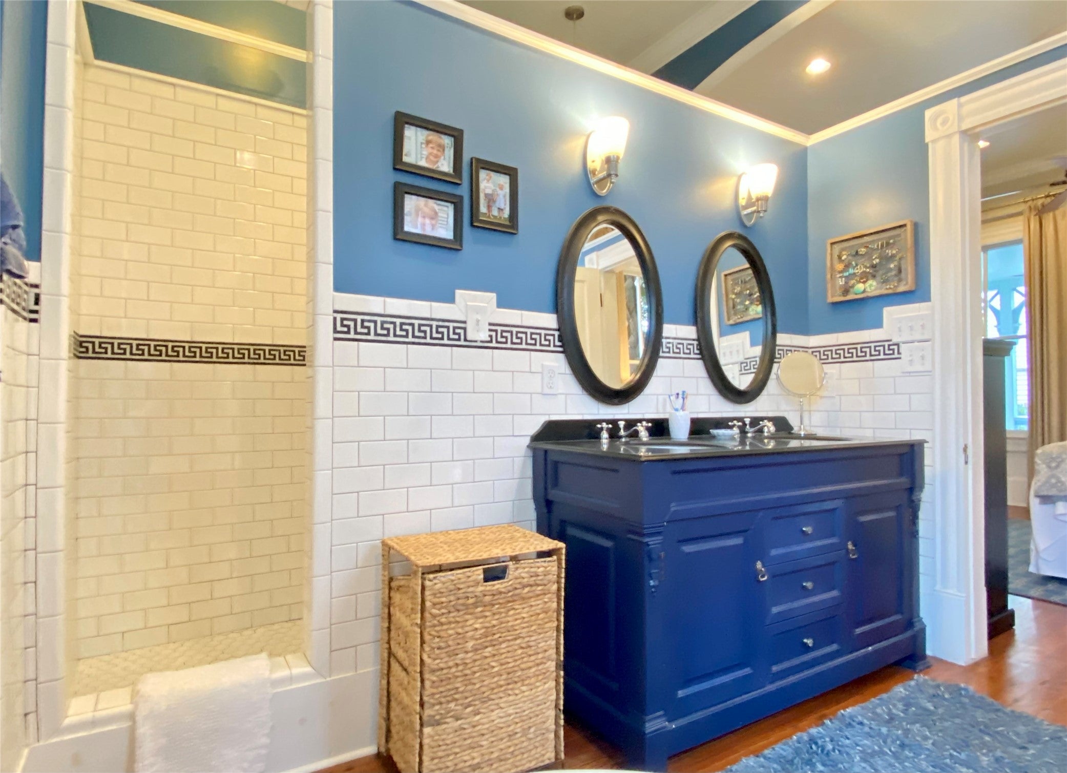 1409 Sealy Street, Galveston, Texas, 77550, United States, 6 Bedrooms Bedrooms, ,4 BathroomsBathrooms,Residential,For Sale,1409 Sealy Street,1683599