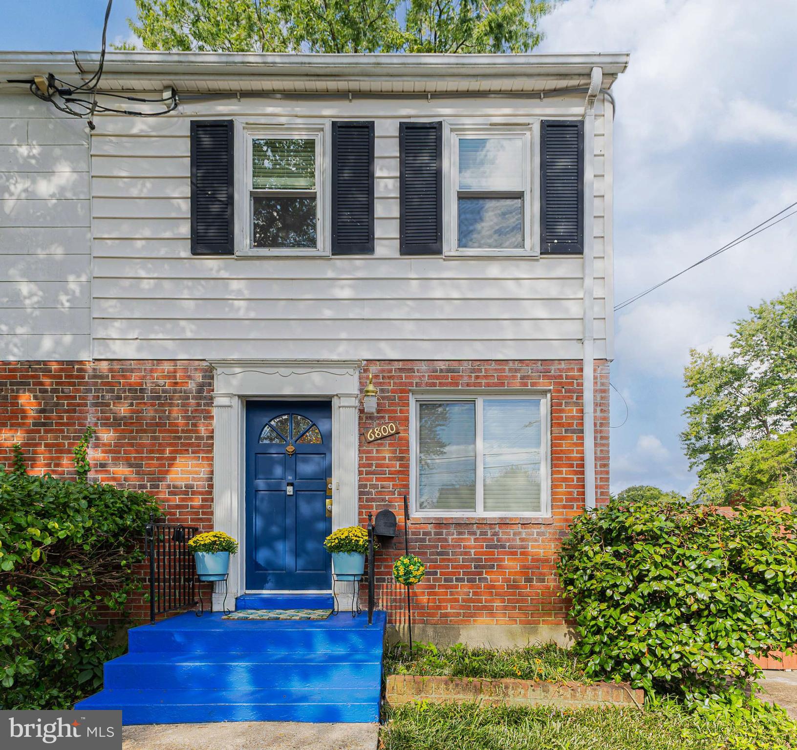 Alexandria, Virginia, 22307, United States, 2 Bedrooms Bedrooms, ,2 BathroomsBathrooms,Residential,For Sale,1937087