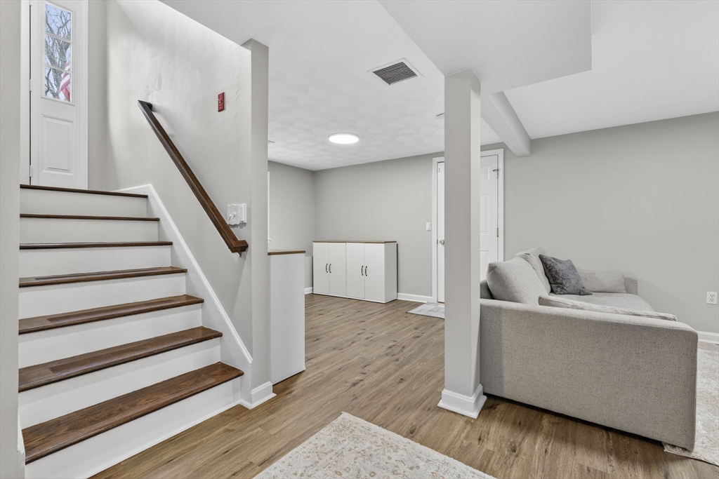 Cumberland, Rhode Island, 02864, United States, 4 Bedrooms Bedrooms, ,2 BathroomsBathrooms,Residential,For Sale,2040279