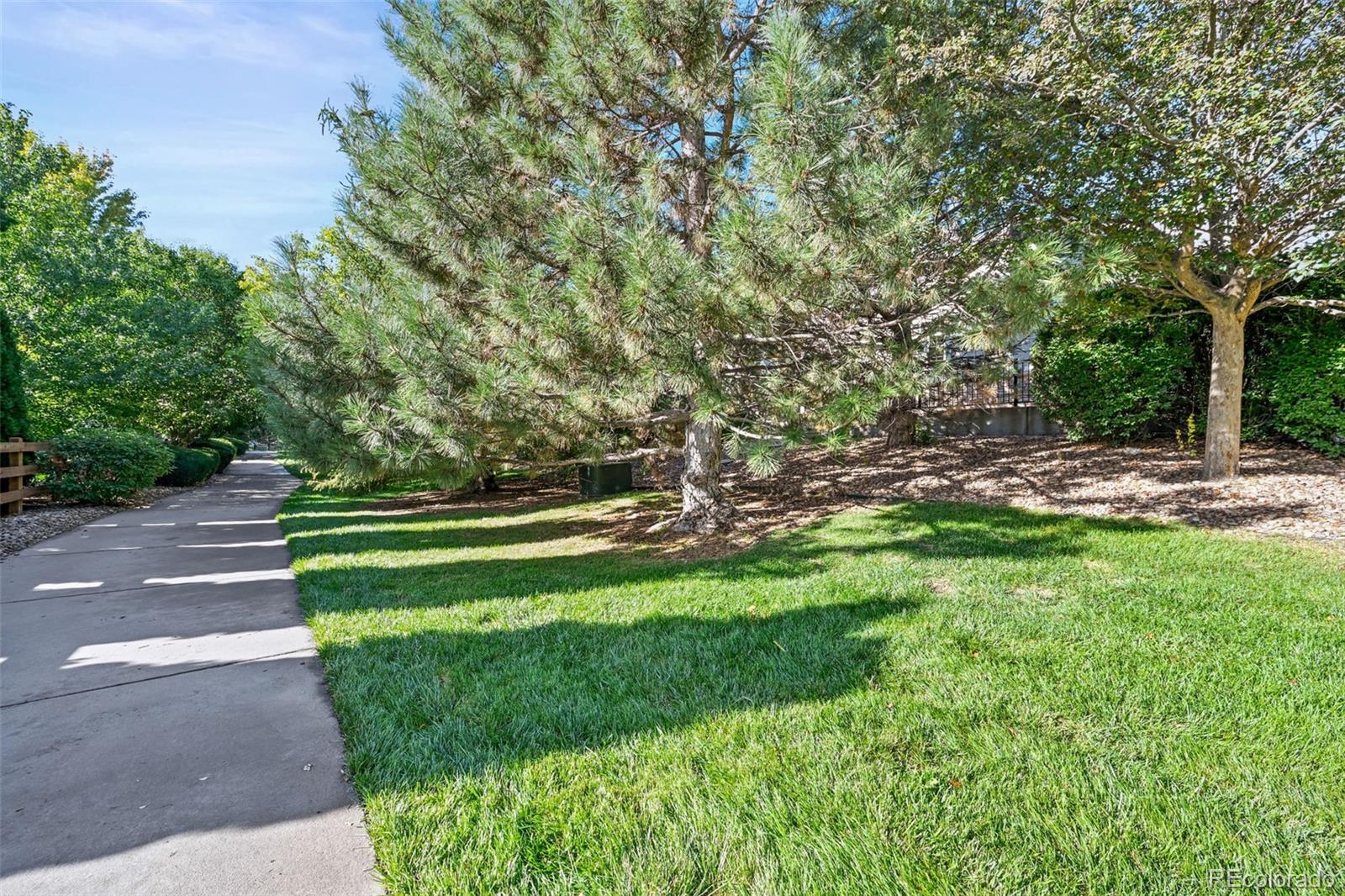 Broomfield, Colorado, 80023, United States, 4 Bedrooms Bedrooms, ,2 BathroomsBathrooms,Residential,For Sale,1959332