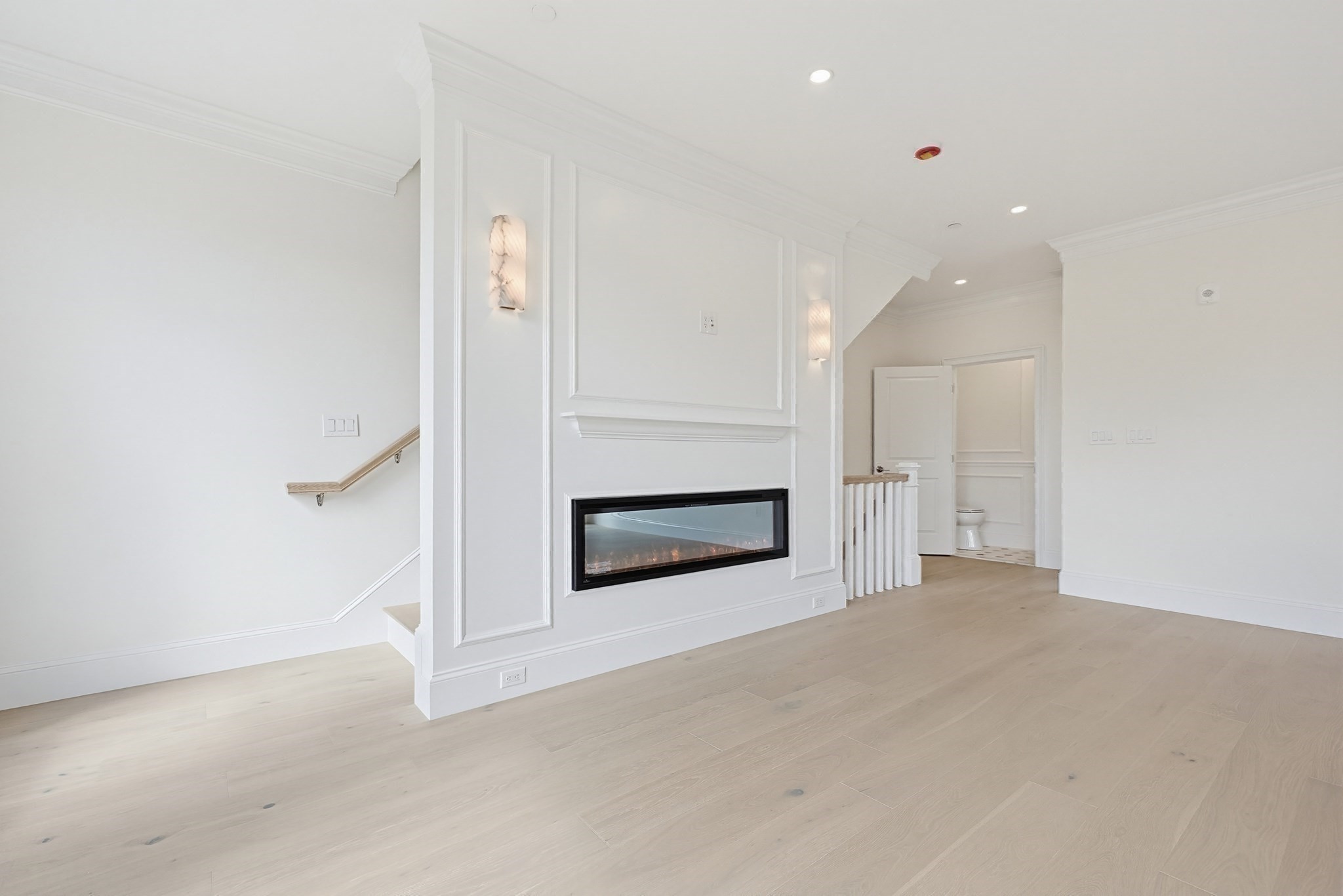 Brighton, Massachusetts, 02135, United States, 4 Bedrooms Bedrooms, ,4 BathroomsBathrooms,Residential,For Sale,2030744