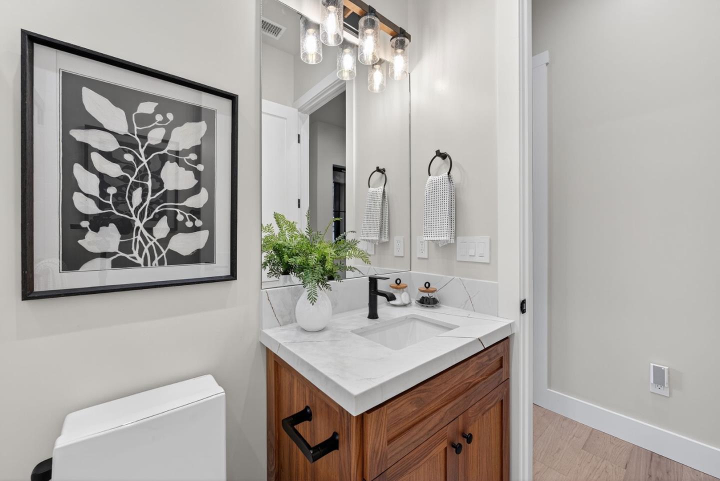 Boulder Creek, California, 95006, United States, 5 Bedrooms Bedrooms, ,4 BathroomsBathrooms,Residential,For Sale,1991450