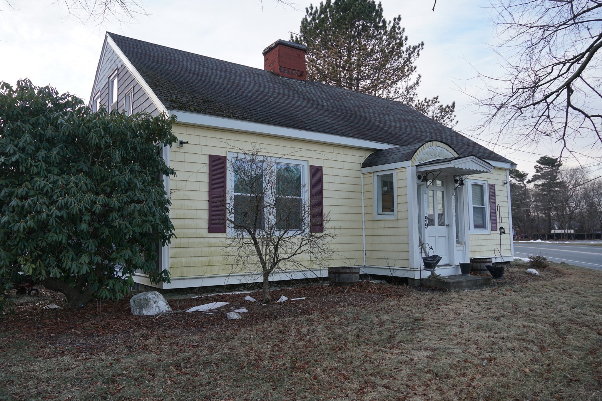 Brockton, Massachusetts, 02302, United States, 4 Bedrooms Bedrooms, ,1 BathroomBathrooms,Residential,For Sale,1936860