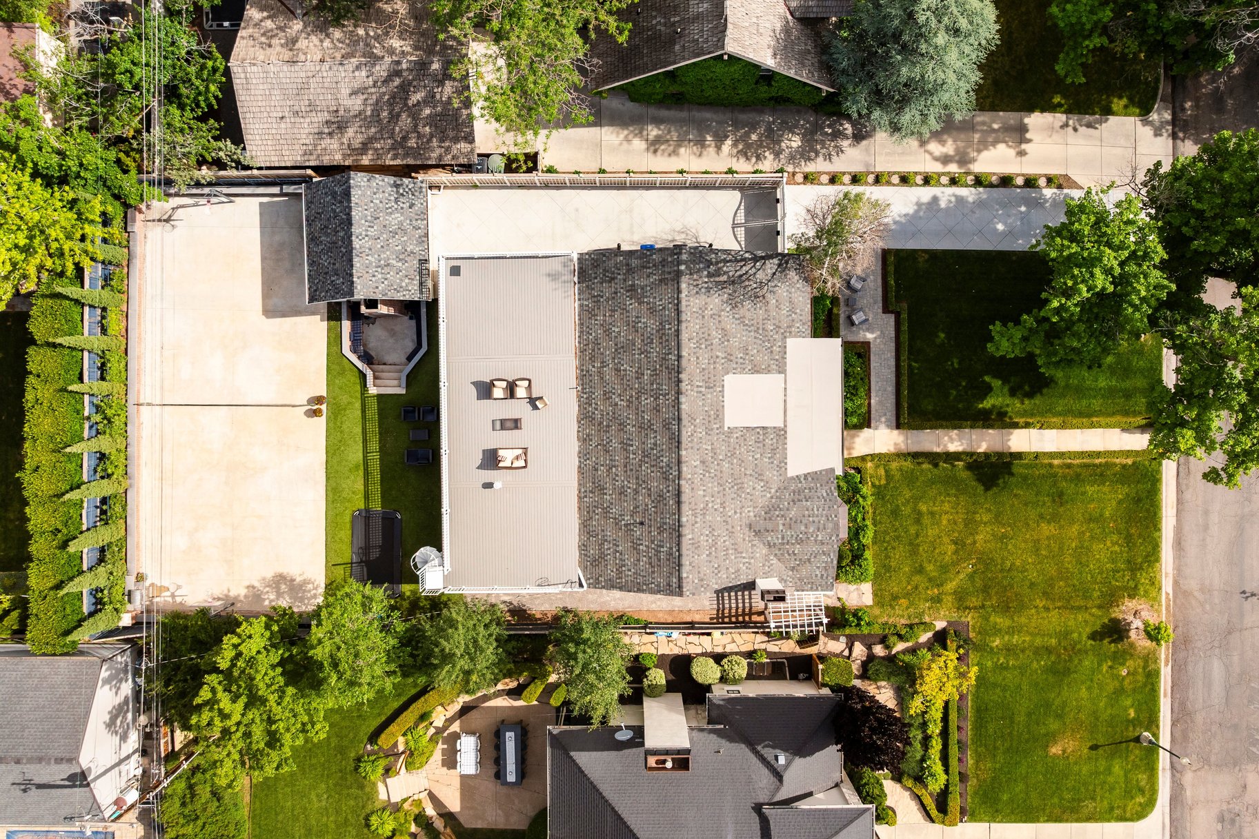  Renovated Country Club Home Designed for Entertaining and Everyday Living - 物件實景