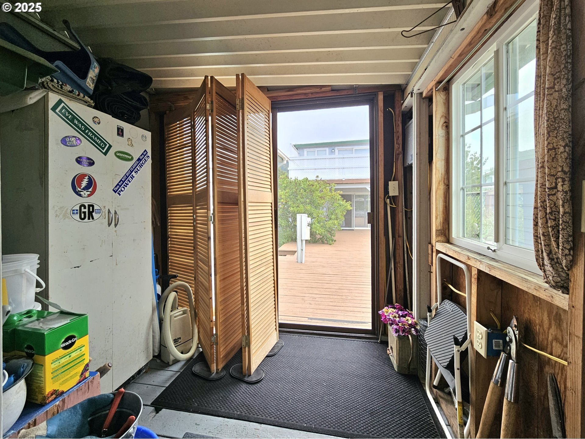 Brookings, Oregon, 97415, United States, 2 Bedrooms Bedrooms, ,2 BathroomsBathrooms,Residential,For Sale,1943176