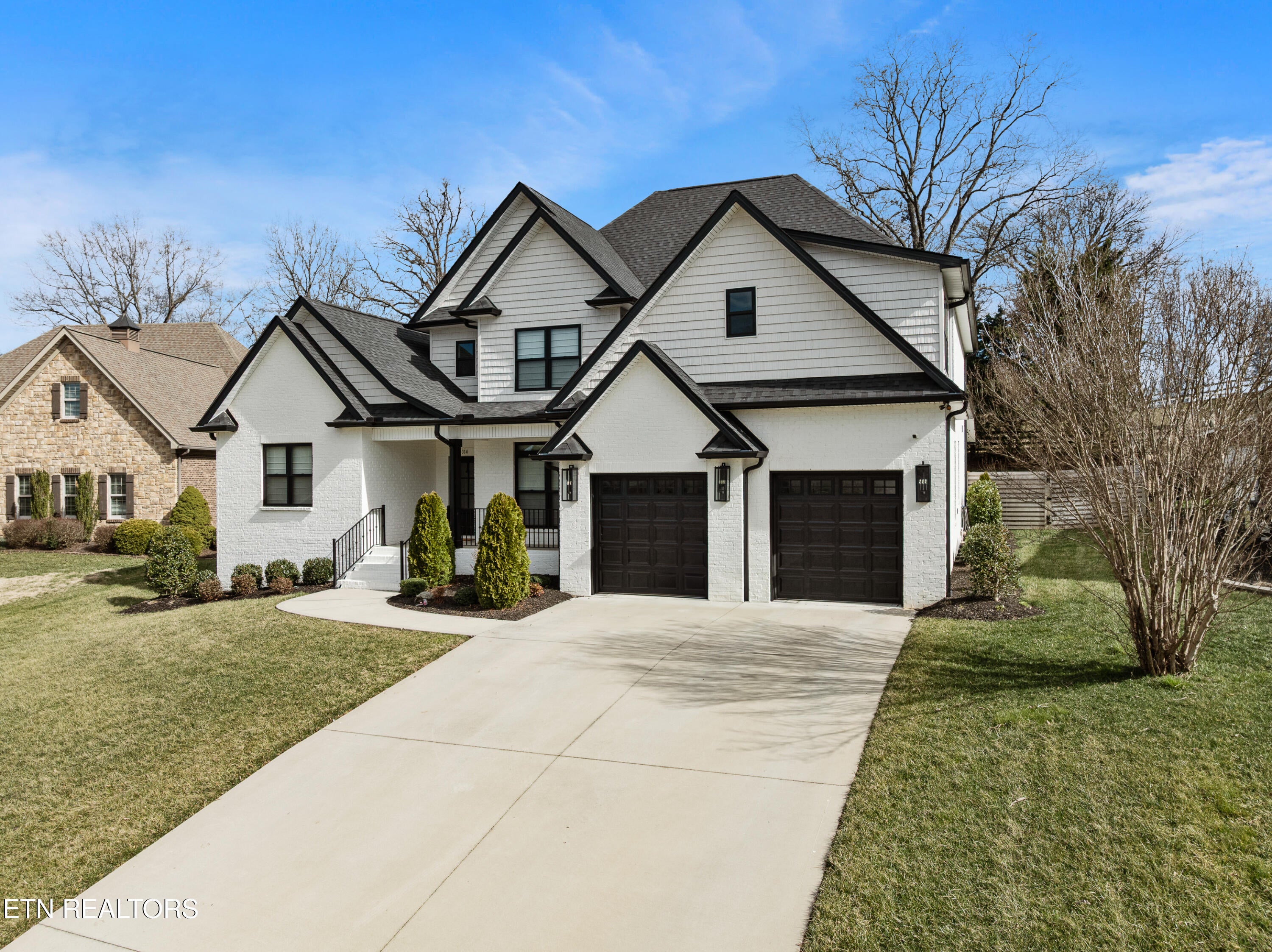 Maryville, Tennessee, 37803, United States, 4 Bedrooms Bedrooms, ,3 BathroomsBathrooms,Residential,For Sale,1721654