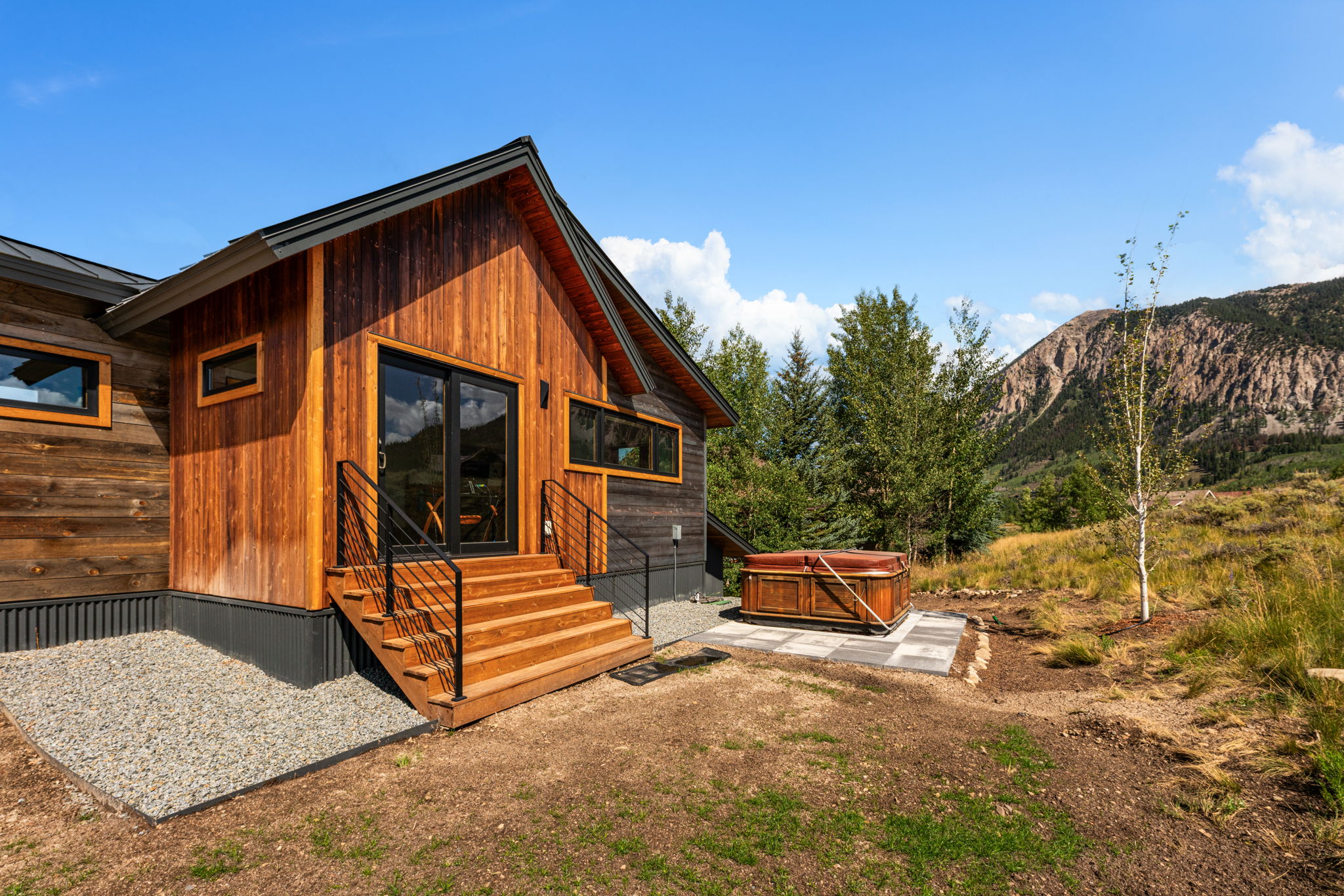  Quiet Cul-De-Sac Location In the Highly Desirable Larkspur Community - 物件實景