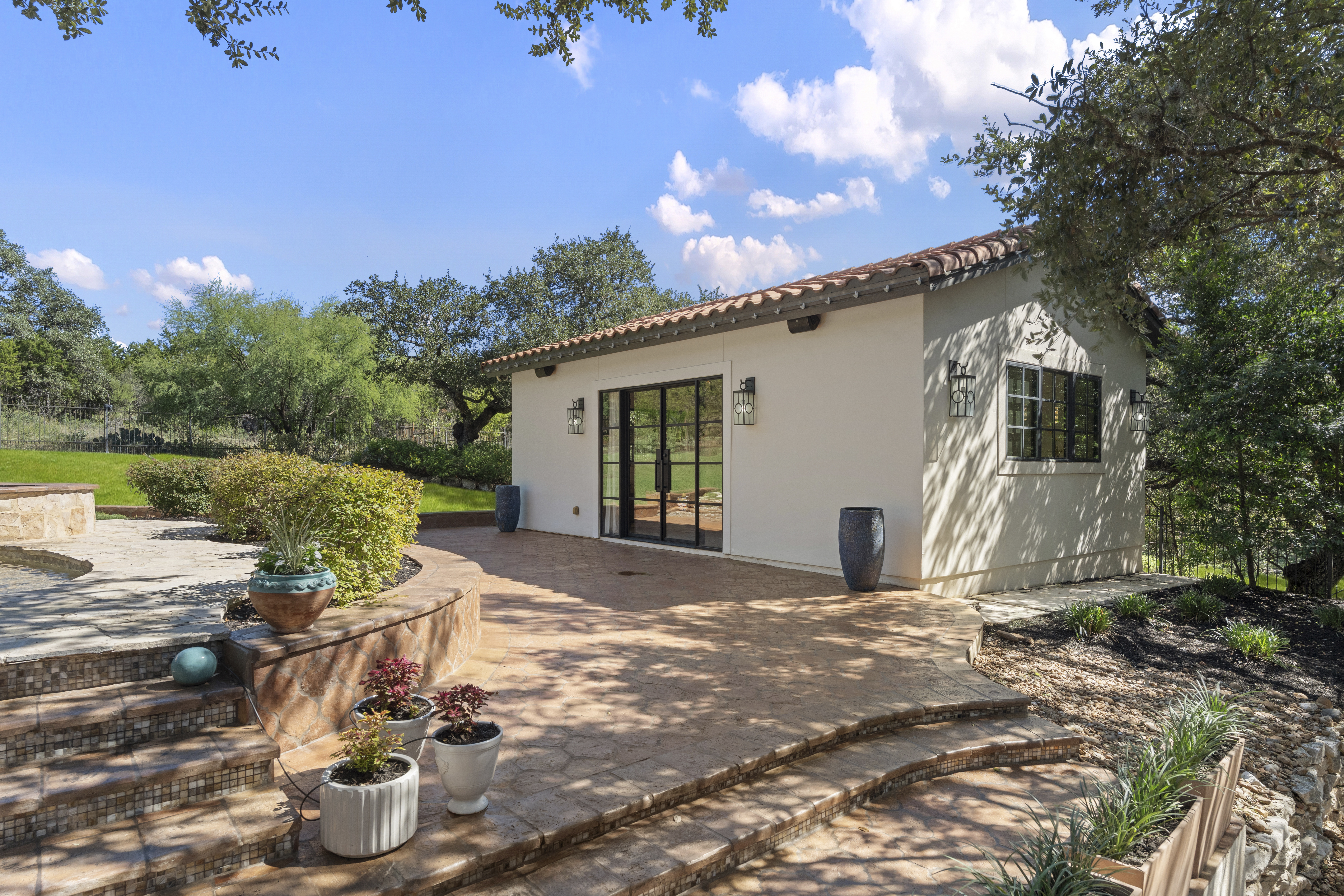  Custom Estate with Pool House - 物件實景