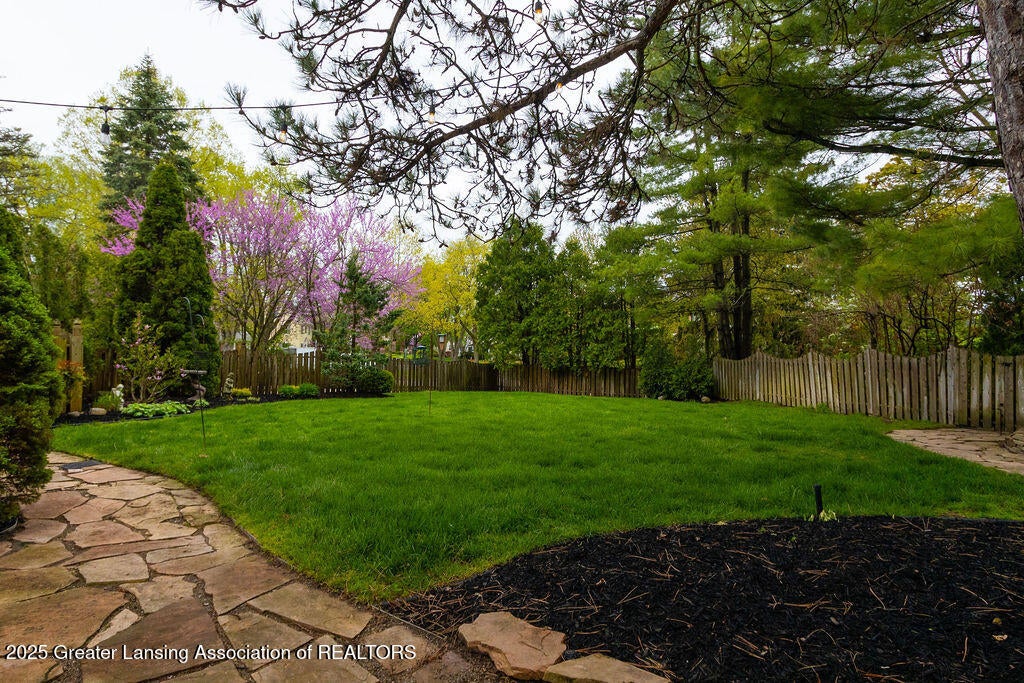 East Lansing, Michigan, 48823, United States, 6 Bedrooms Bedrooms, ,6 BathroomsBathrooms,Residential,For Sale,1818368