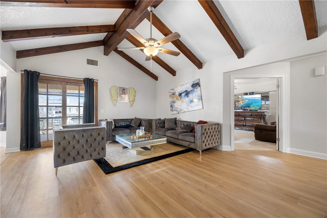 Helendale, California, 92342, United States, 3 Bedrooms Bedrooms, ,2 BathroomsBathrooms,Residential,For Sale,1950489