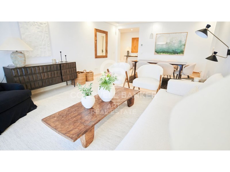 Marbella, Andalusia, ES, 2 Bedrooms Bedrooms, ,2 BathroomsBathrooms,Residential,For Sale,1940826