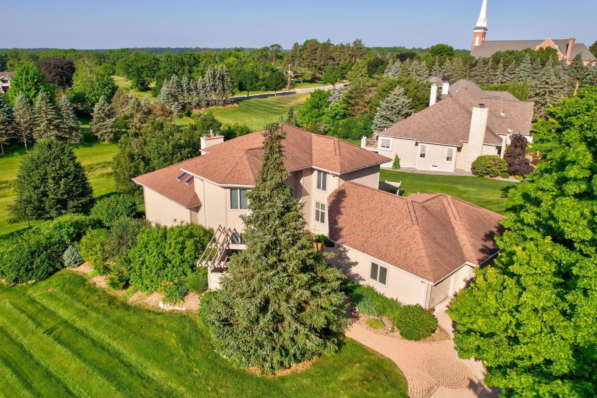 Frankenmuth, Michigan, 48734, United States, 3 Bedrooms Bedrooms, ,4 BathroomsBathrooms,Residential,For Sale,1938182