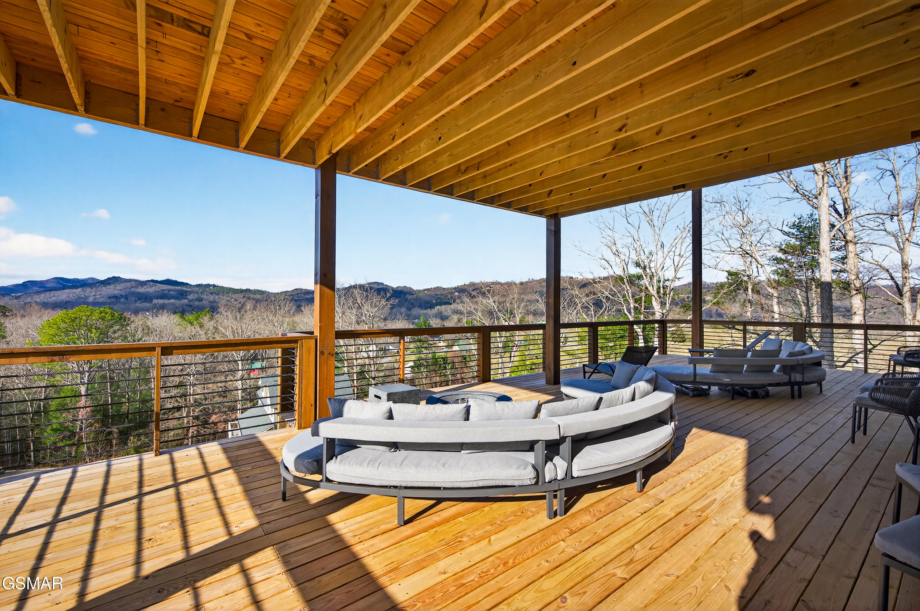 Sevierville, Tennessee, 37862, United States, 5 Bedrooms Bedrooms, ,7 BathroomsBathrooms,Residential,For Sale,2008149