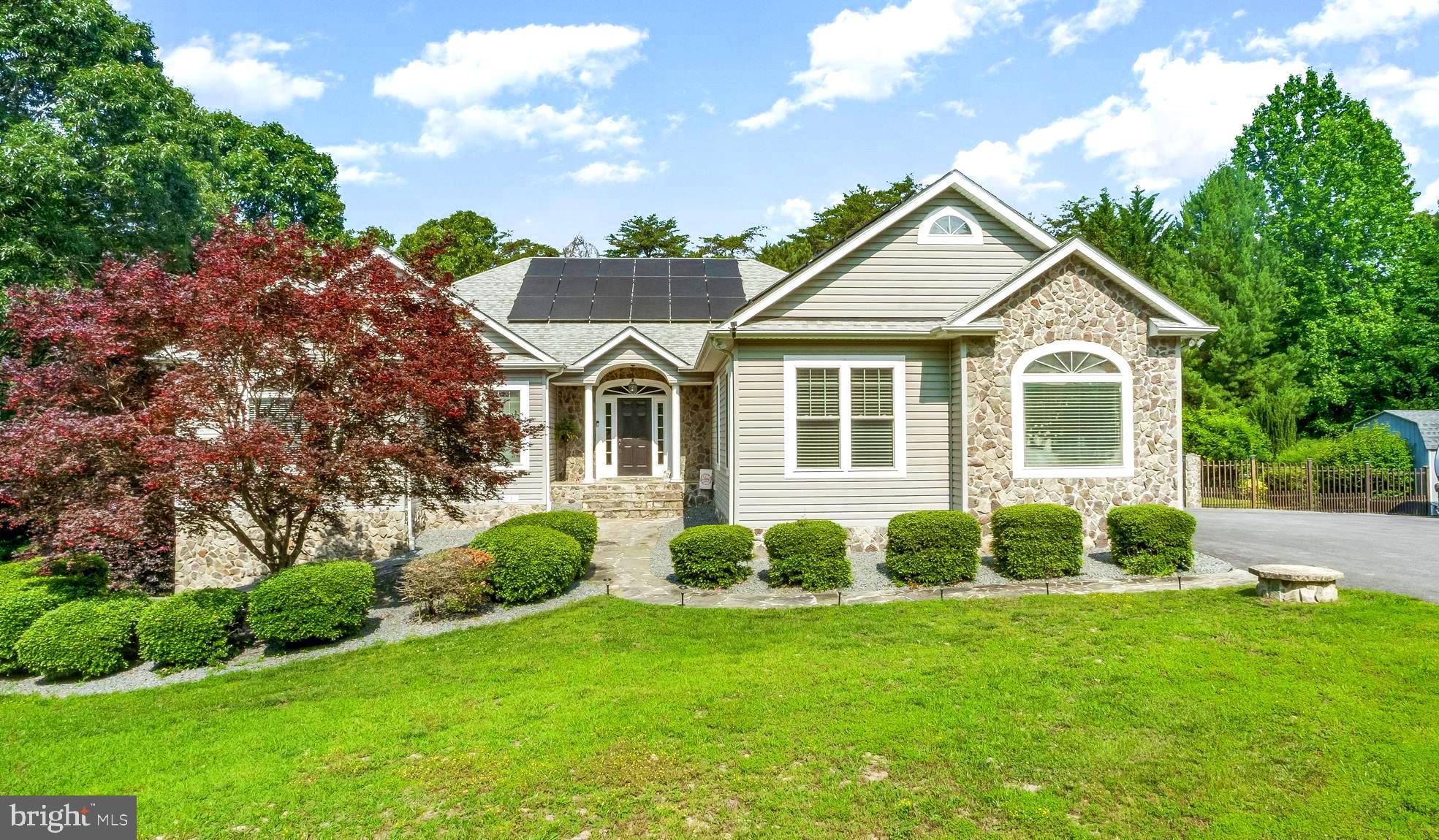 Huntingtown, Maryland, 20639, United States, 5 Bedrooms Bedrooms, ,5 BathroomsBathrooms,Residential,For Sale,1855794