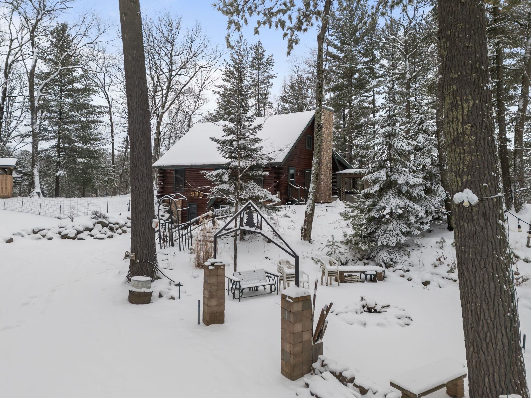 PICKEREL, Wisconsin, 54465, United States, 4 Bedrooms Bedrooms, ,3 BathroomsBathrooms,Residential,For Sale,1933142