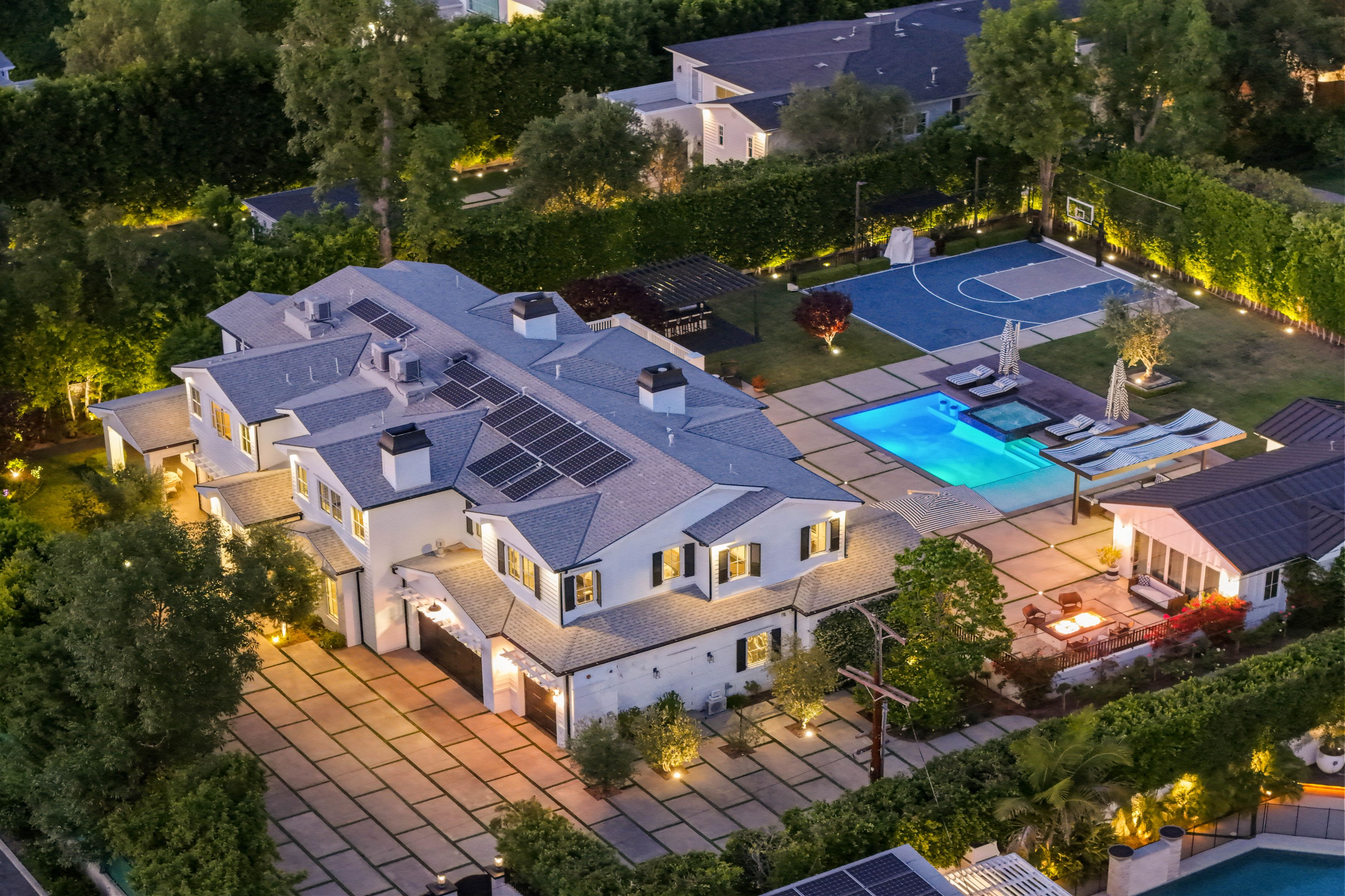  5342 Shoshone Avenue - 物件實景