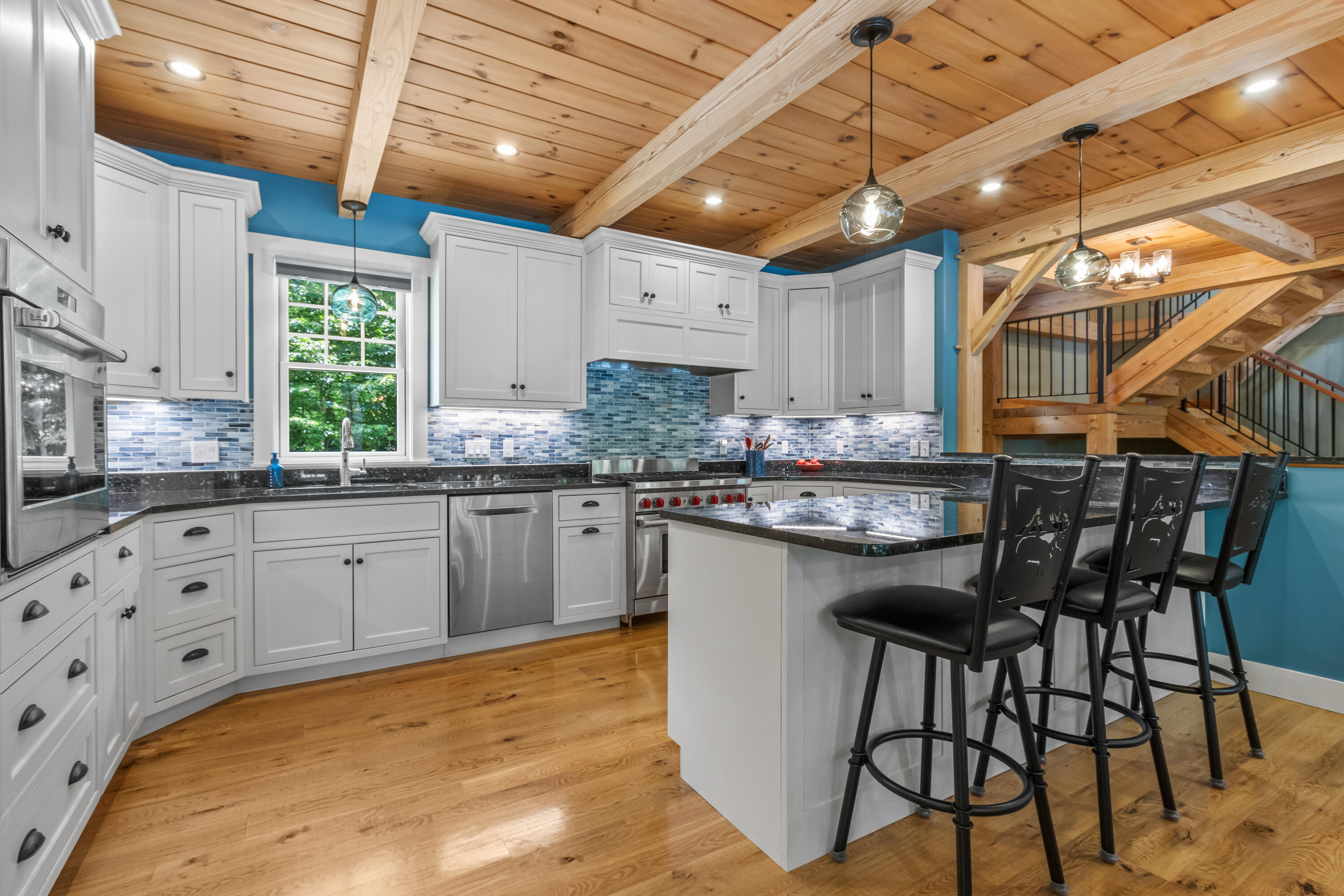 Harrison, Maine, 04040, United States, 5 Bedrooms Bedrooms, ,4 BathroomsBathrooms,Residential,For Sale,1885742