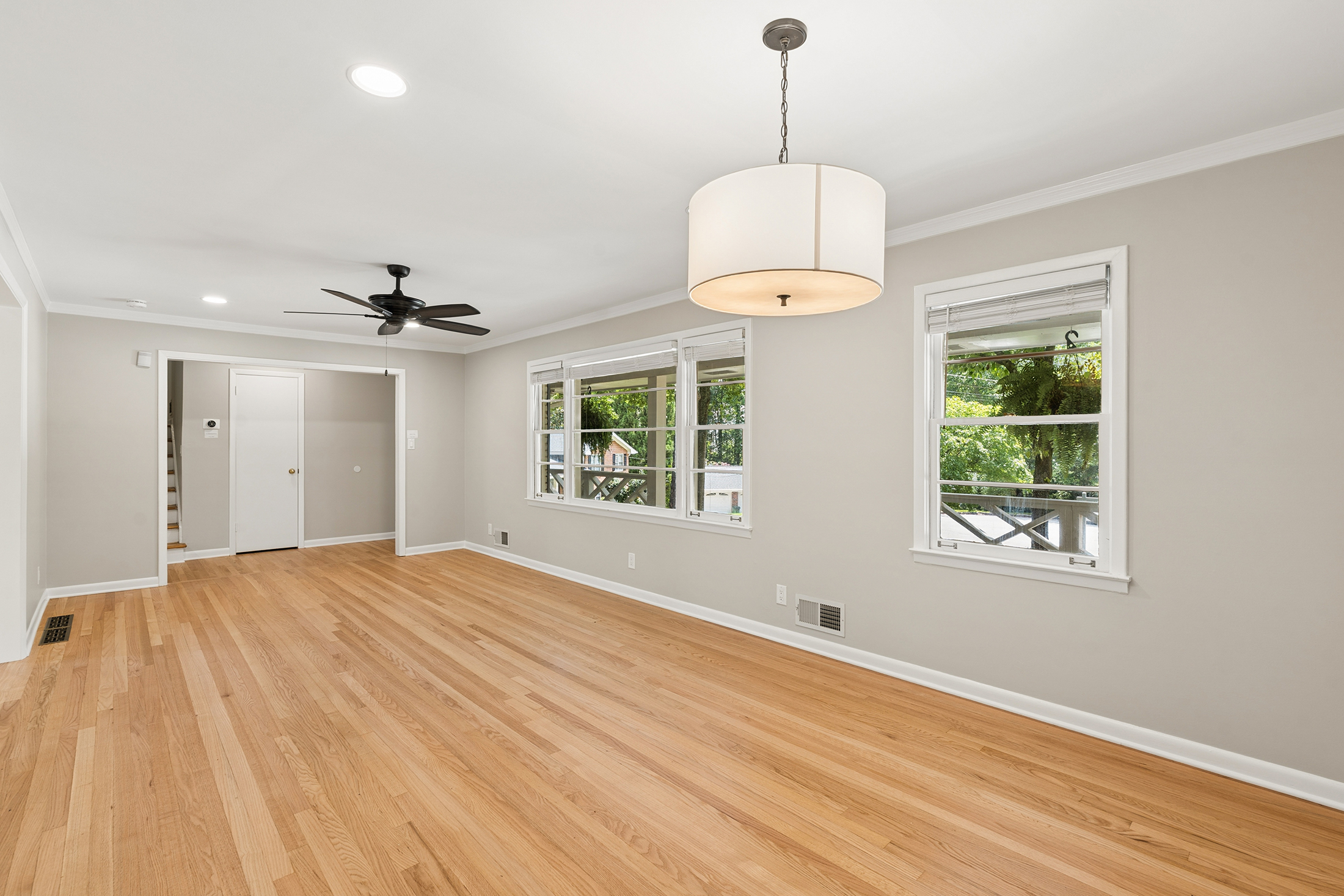  Beautifully Updated Home, Perfectly Tucked Away in Tucker - 物件實景