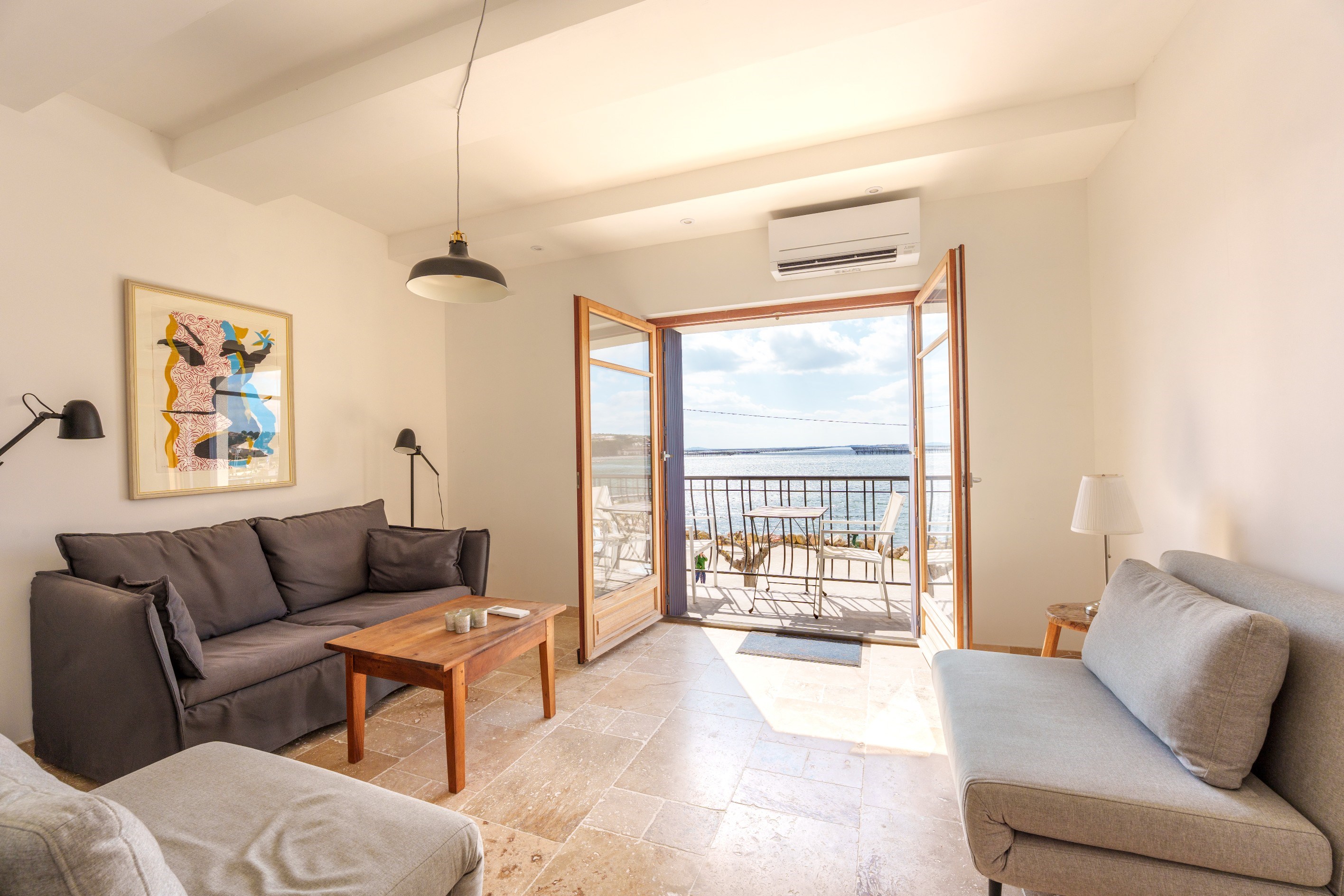  Waterfront Residence with Three Independent Apartments on the Étang de Thau - B… - 物件實景
