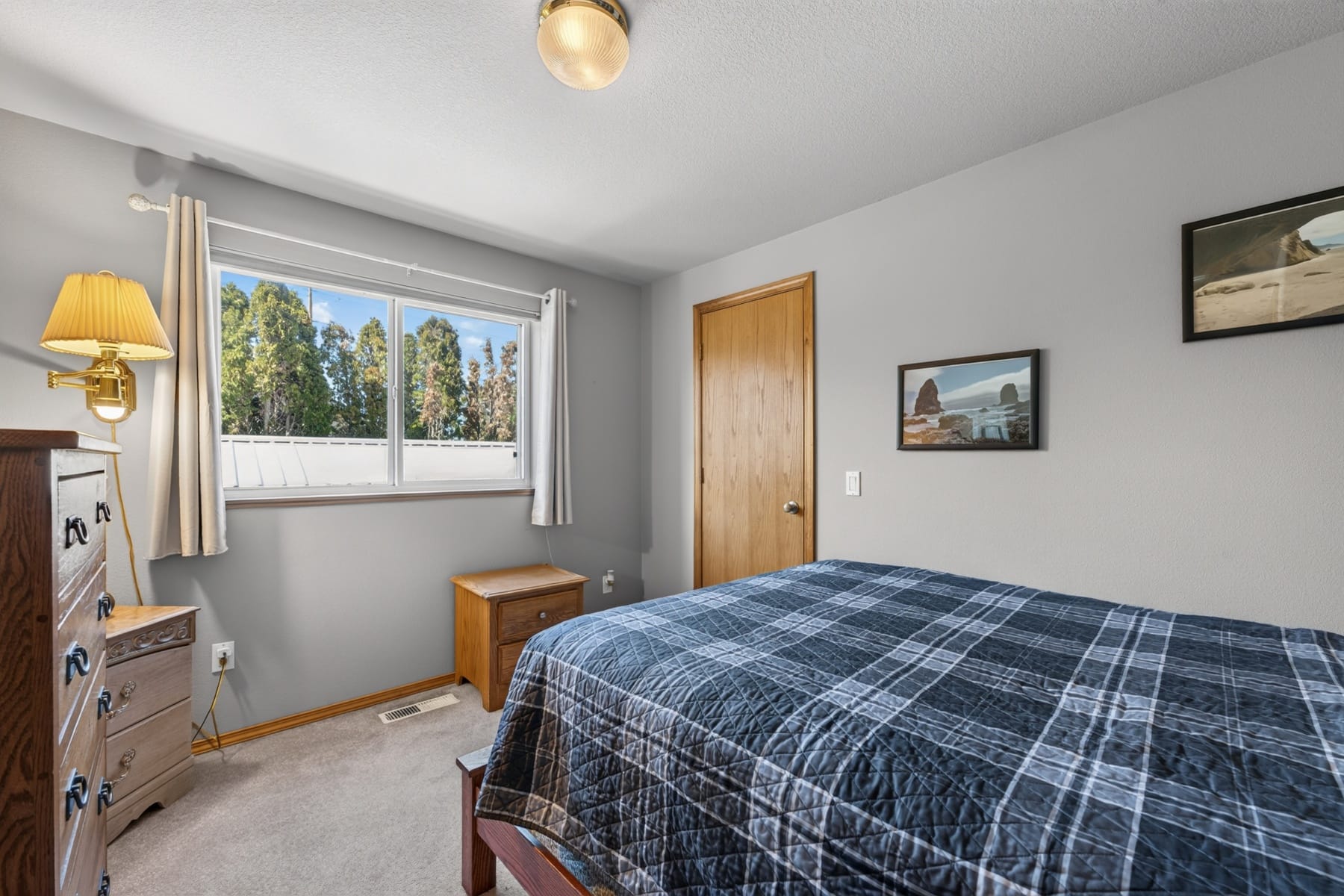  854 SW 23rd Court Redmond, OR 97756 - 物件實景