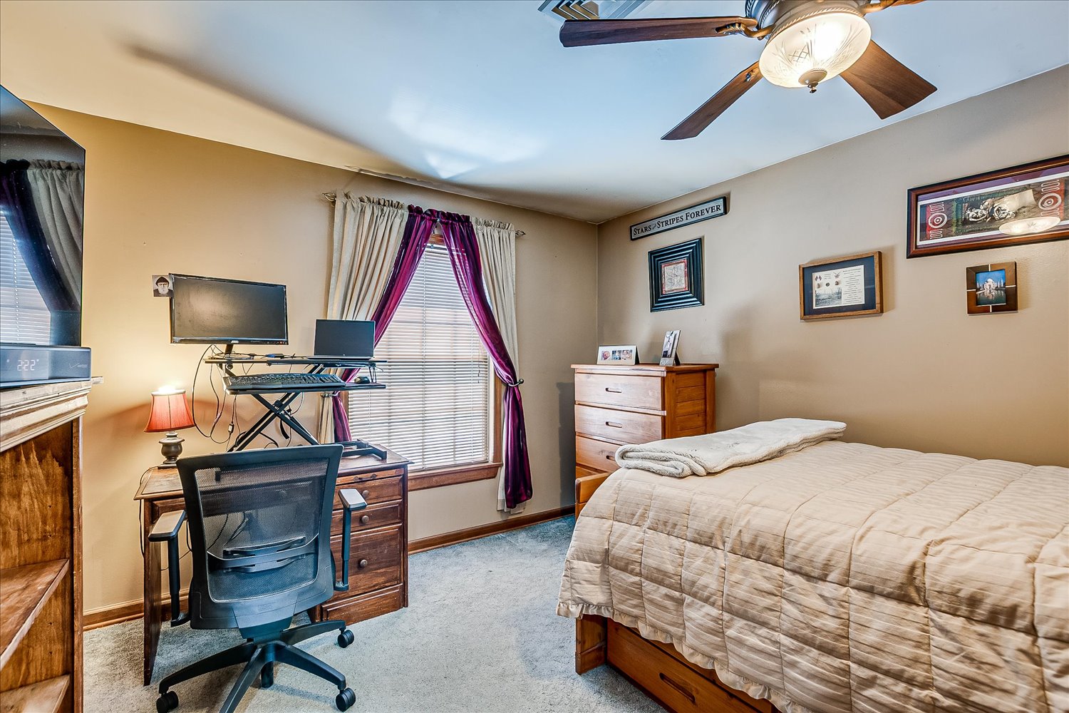 Eatontown, New Jersey, 07724, United States, 9 Bedrooms Bedrooms, ,4 BathroomsBathrooms,Residential,For Sale,1910757