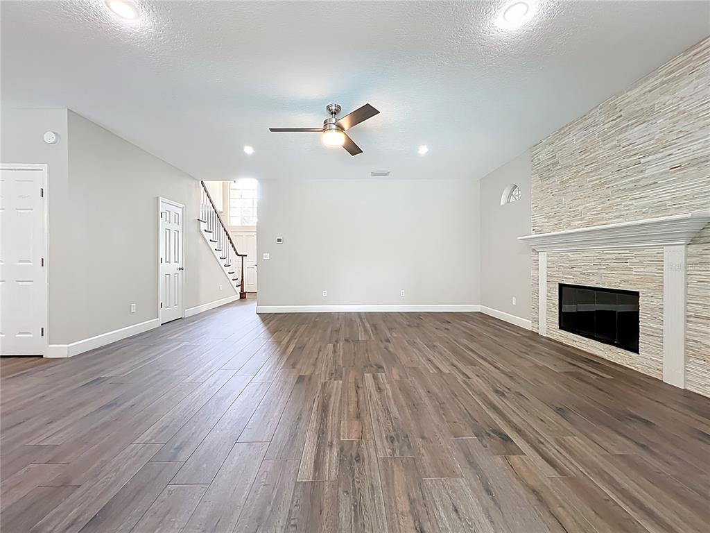 Oviedo, Florida, 32765, United States, 4 Bedrooms Bedrooms, ,3 BathroomsBathrooms,Residential,For Sale,1890783