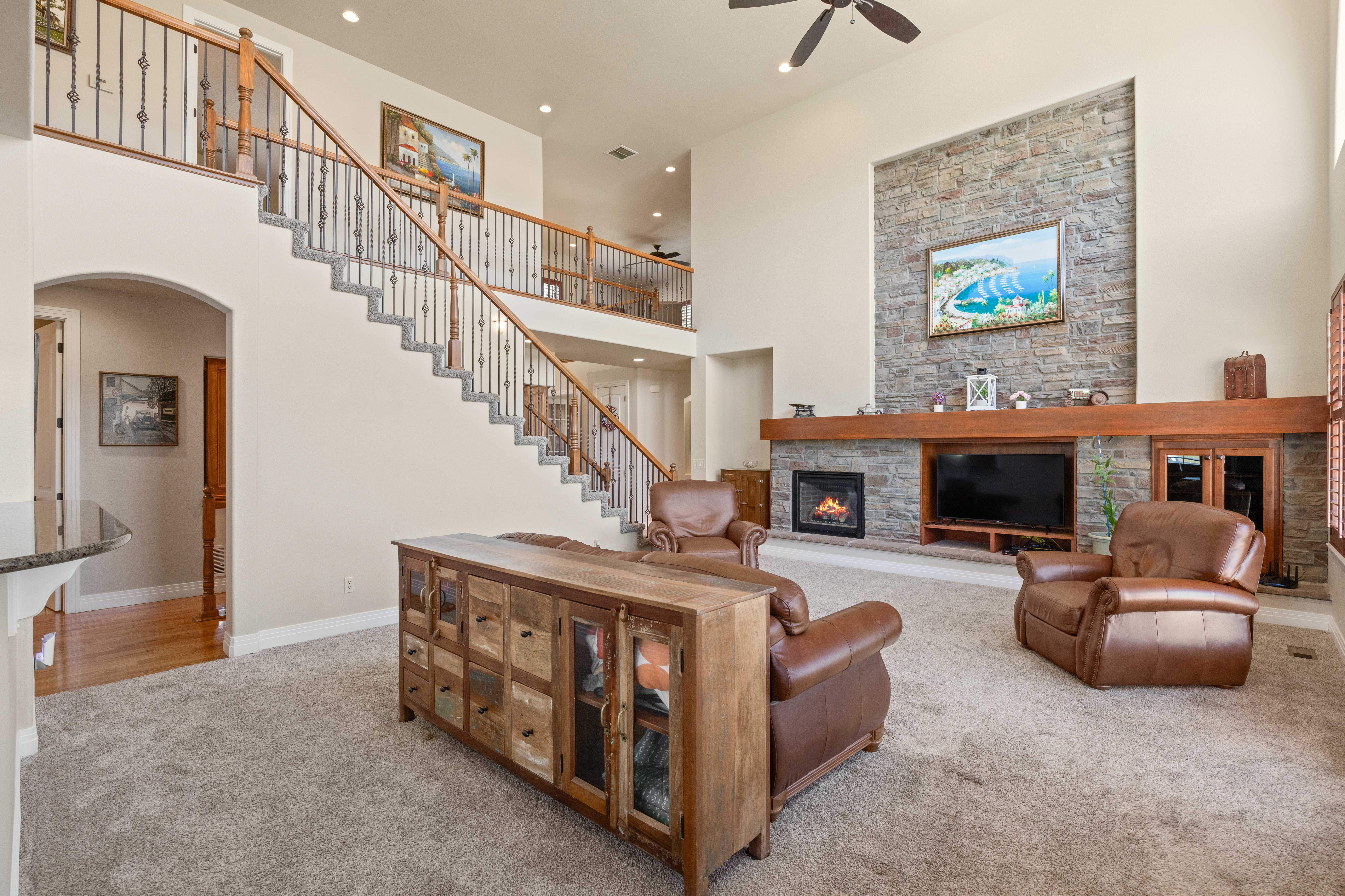  Set on 2.35 acres in Spring Valley Ranch - 物件實景