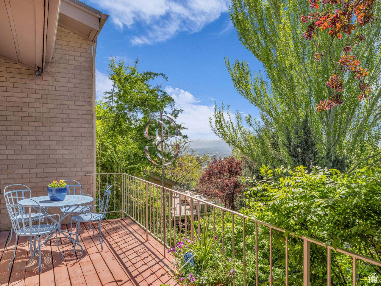 Salt Lake City, Utah, 84103, United States, 3 Bedrooms Bedrooms, ,3 BathroomsBathrooms,Residential,For Sale,1794274