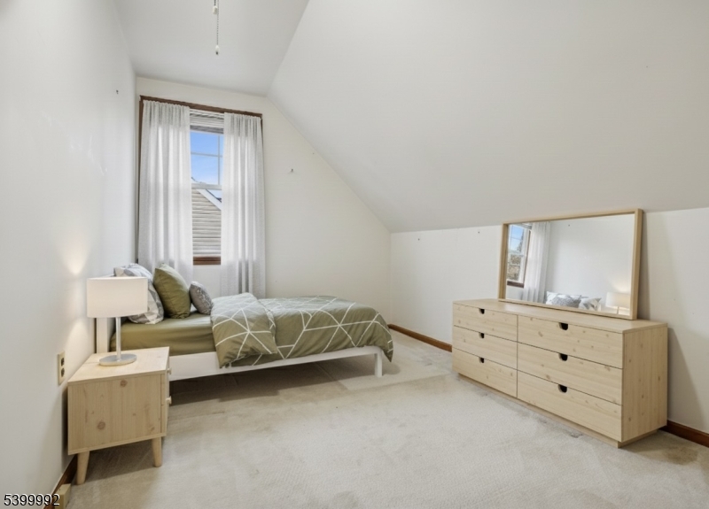 Union Twp., New Jersey, 07083, United States, 4 Bedrooms Bedrooms, ,2 BathroomsBathrooms,Residential,For Sale,2001957