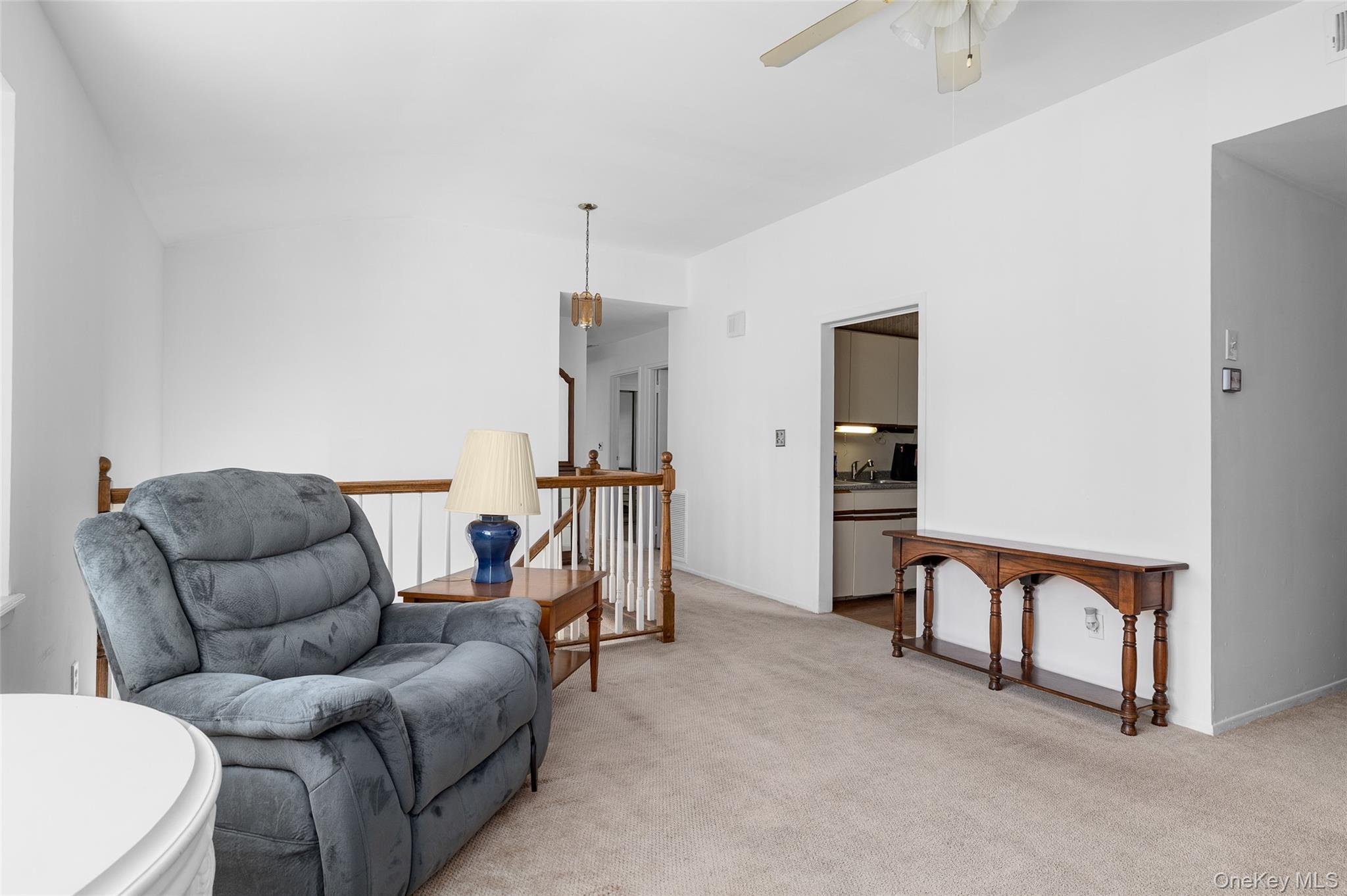 Deer Park, New York, 11729, United States, 5 Bedrooms Bedrooms, ,3 BathroomsBathrooms,Residential,For Sale,1938283