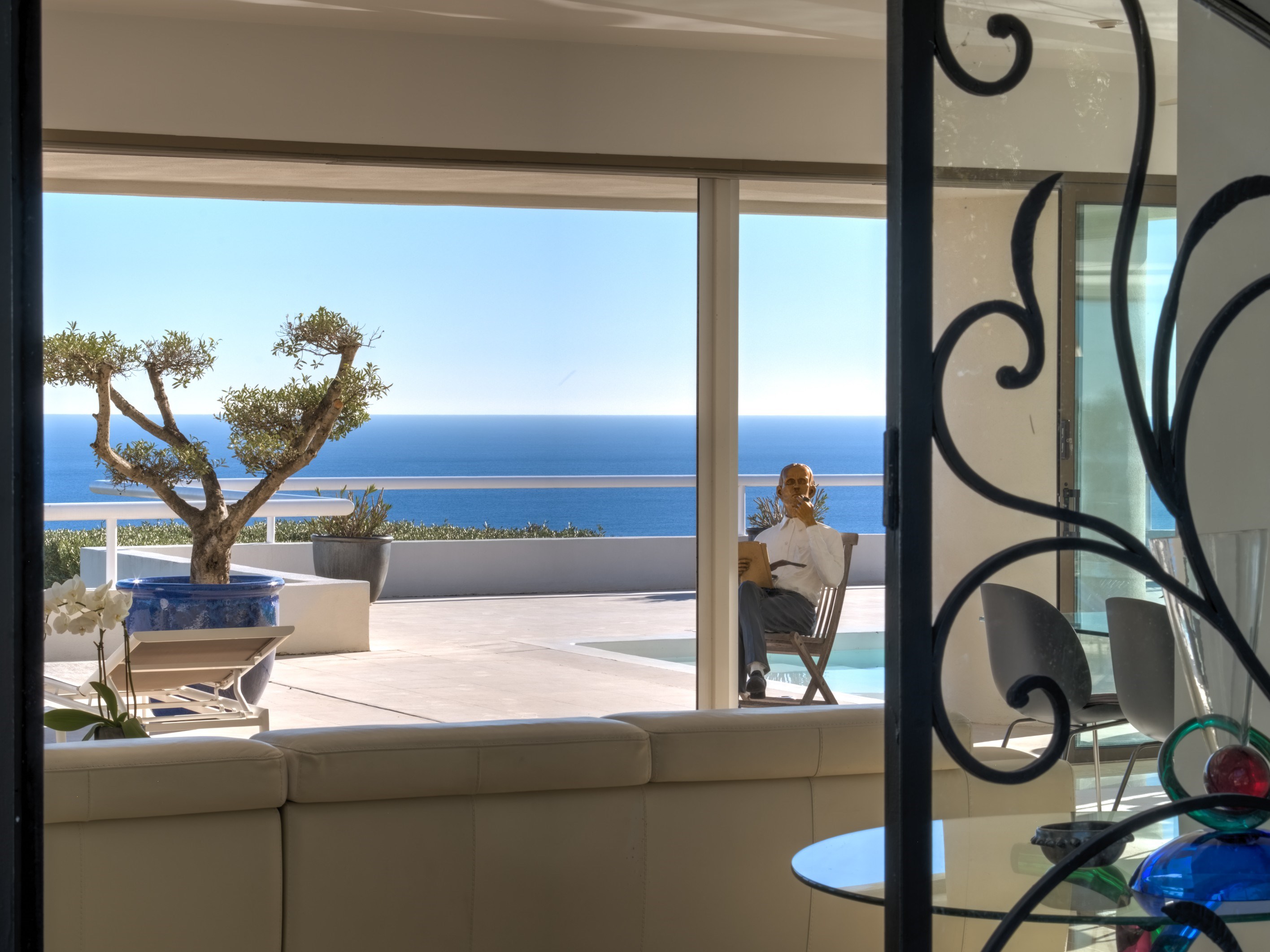  Contemporary villa with panoramic sea view for sale in Sainte-Maxime - 物件實景