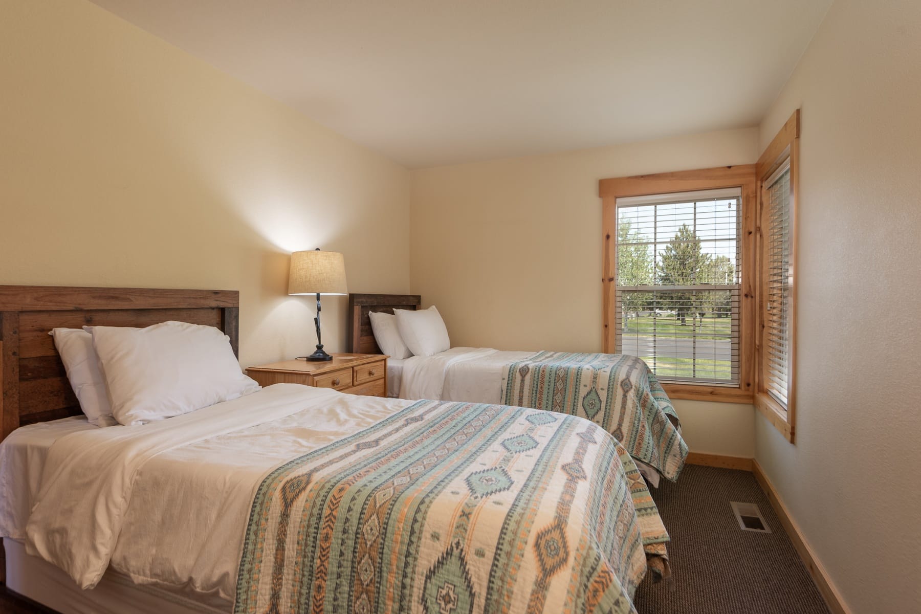  8578 Red Wing Lane Redmond, OR 97756 - 物件實景
