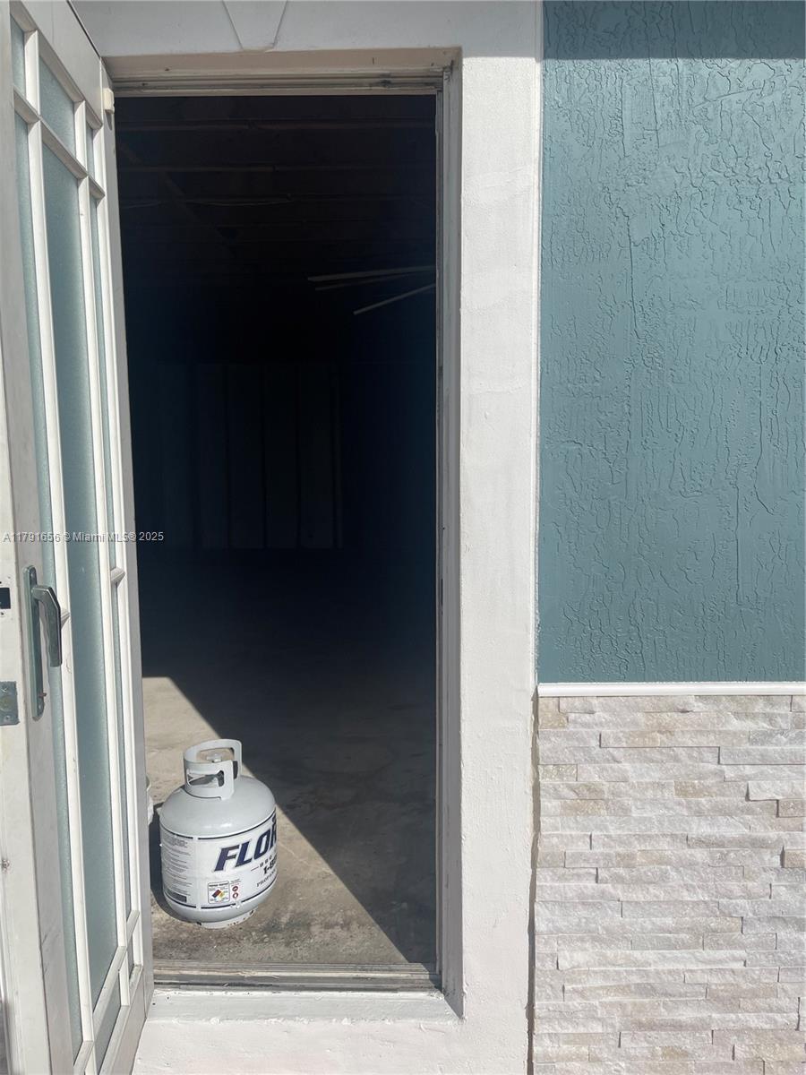 Hialeah, Florida, 33015, United States, 3 Bedrooms Bedrooms, ,2 BathroomsBathrooms,Residential,For Sale,1787509