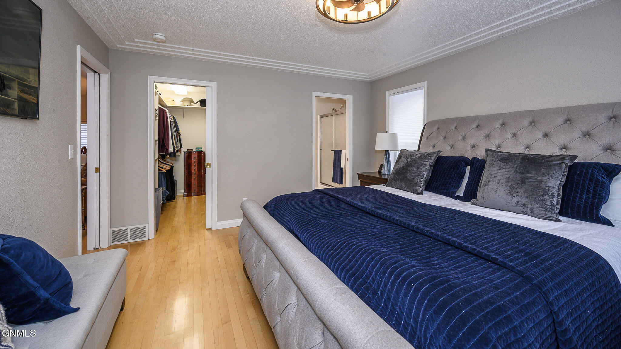 Mandan, North Dakota, 58554, United States, 5 Bedrooms Bedrooms, ,4 BathroomsBathrooms,Residential,For Sale,2005238